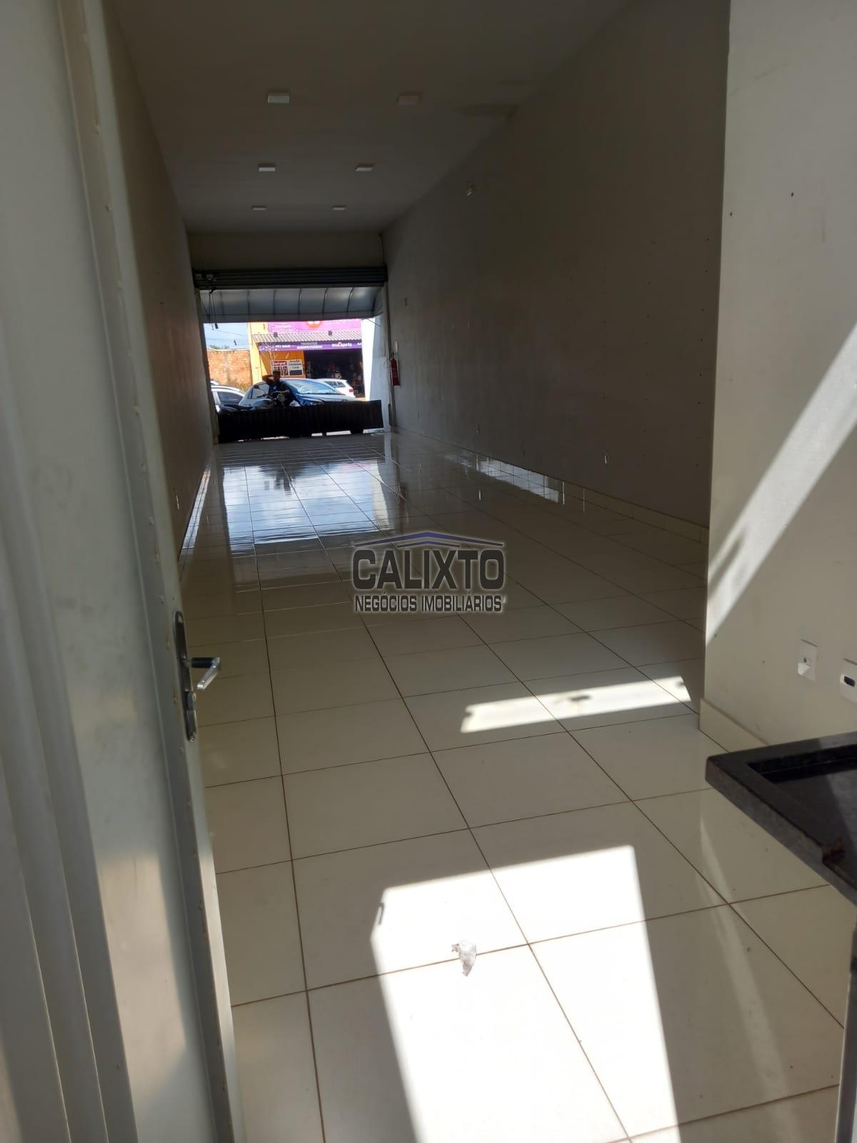 CÔMODO COMERCIAL BAIRRO MONTE HEBRON