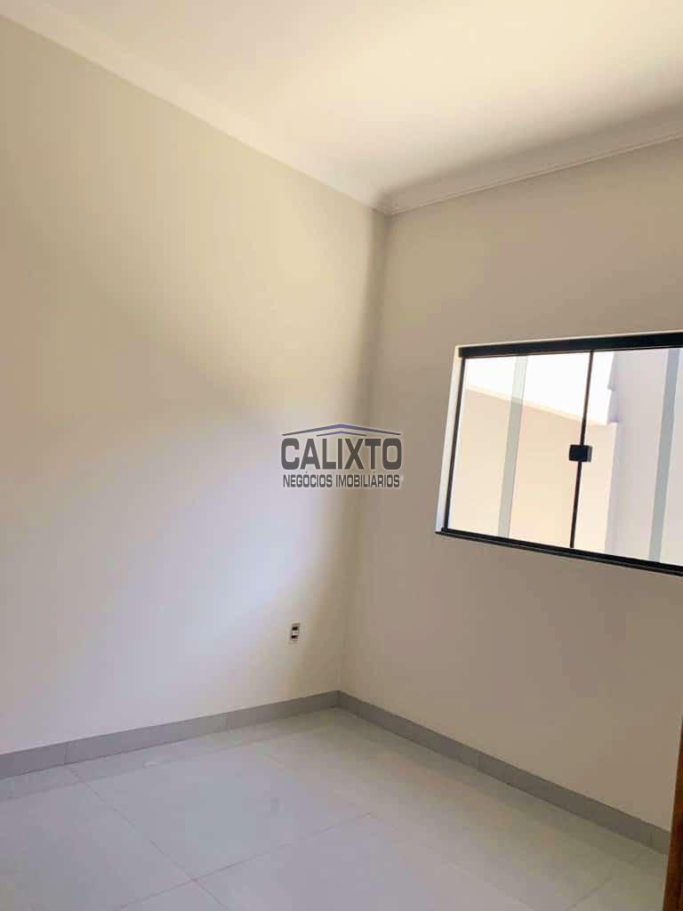 CASA BAIRRO LARANJEIRAS