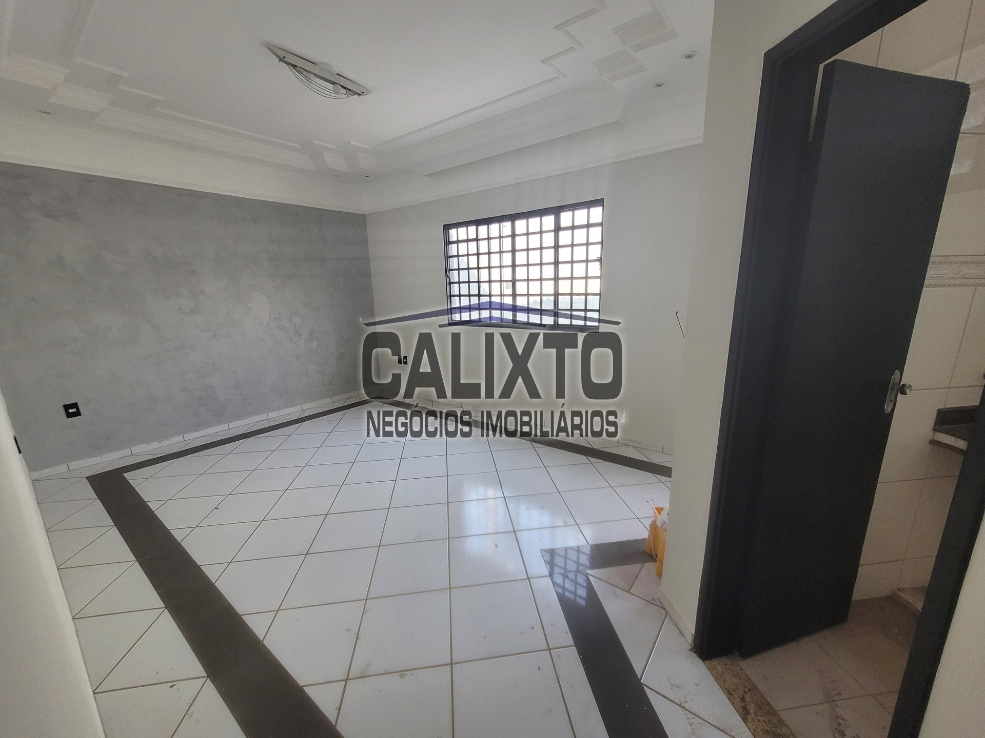 CASA BAIRRO CUSTÓDIO PEREIRA