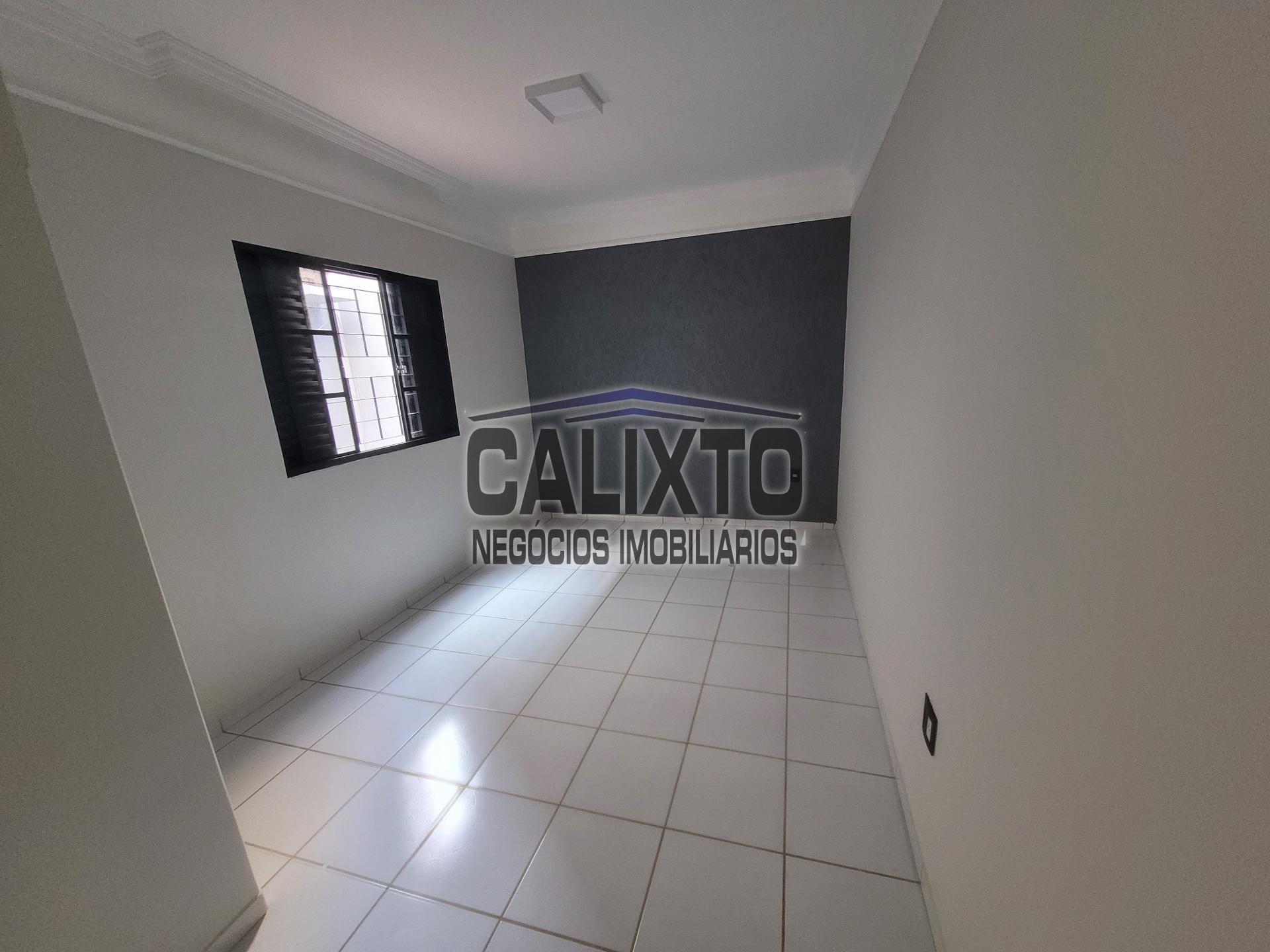 CASA BAIRRO CUSTÓDIO PEREIRA