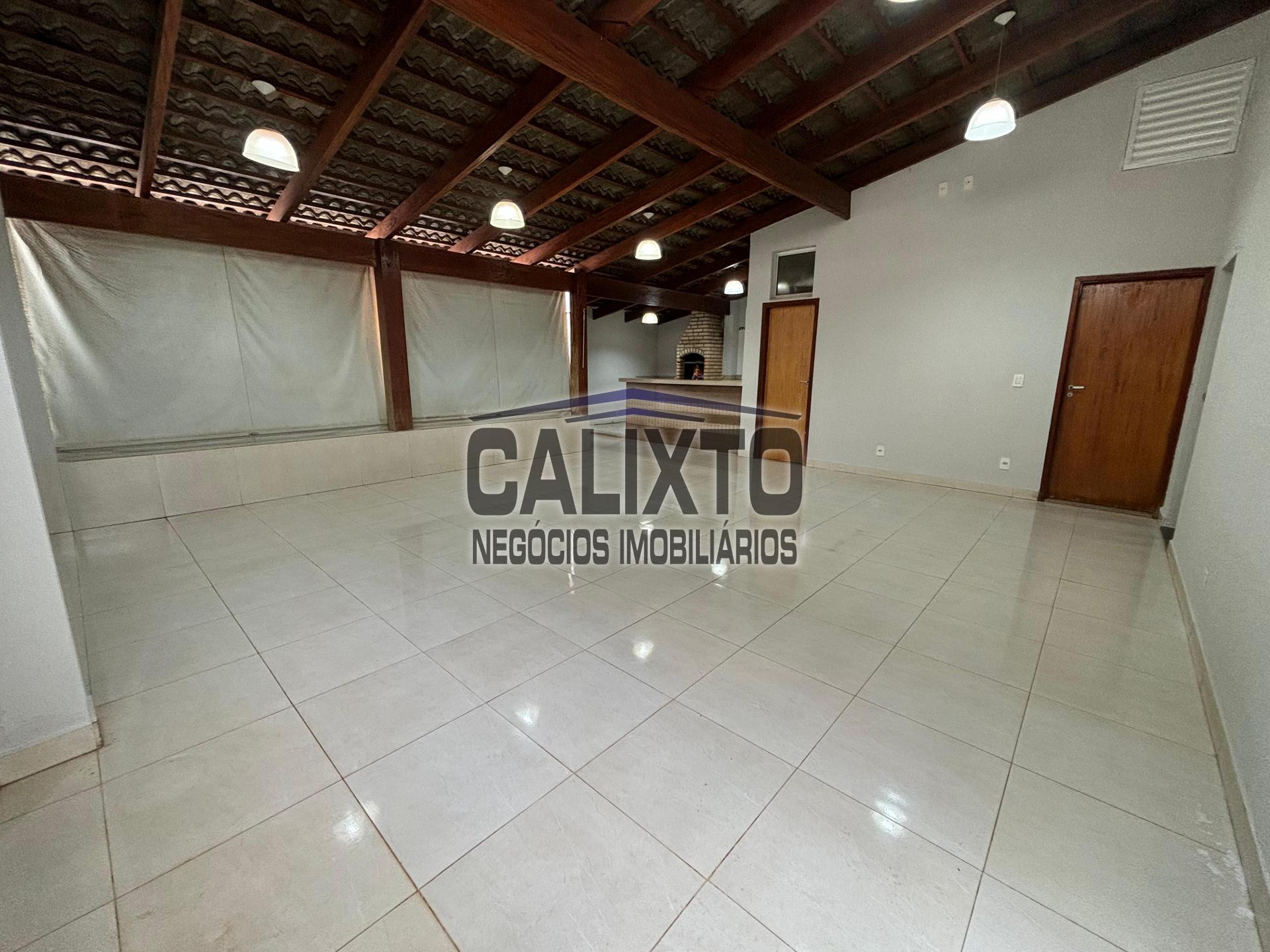 CASA ESTILO SOBRADO BAIRRO JARDIM PATRÍCIA