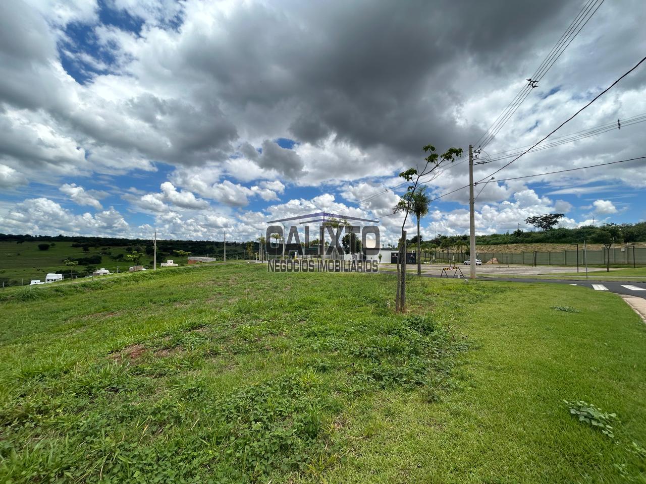 TERRENO CONDOMINIO TERRAS ALPHA