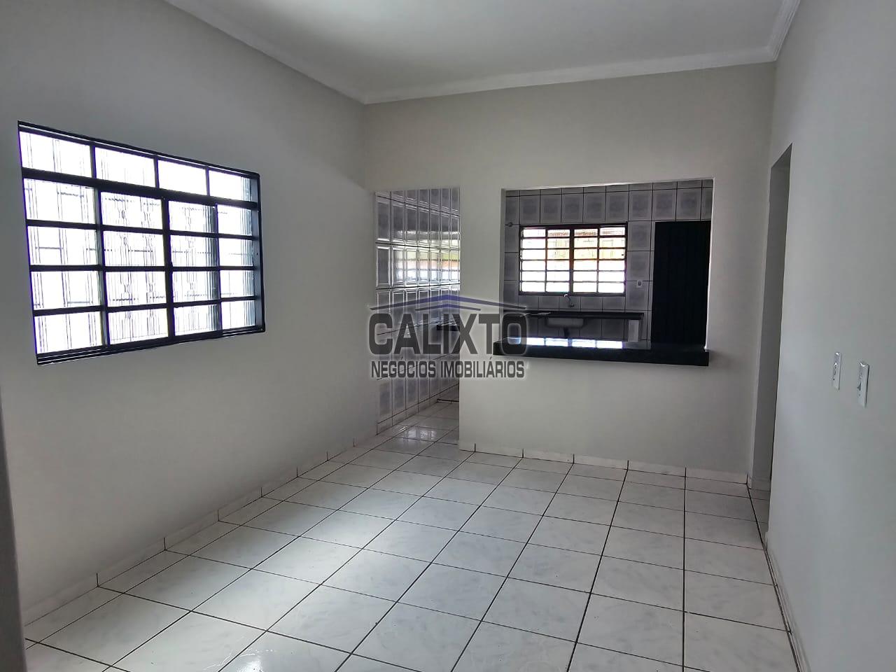 CASA BAIRRO JARDIM BRASILIA