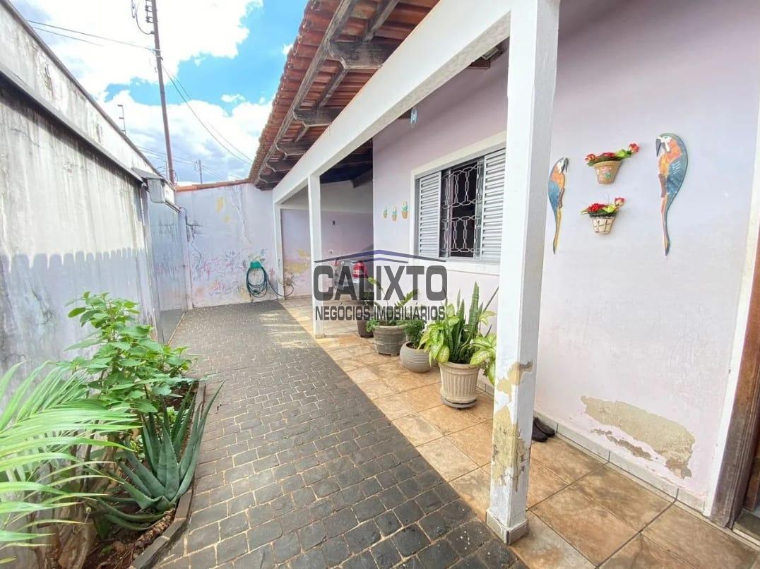 CASA BAIRRO PLANALTO