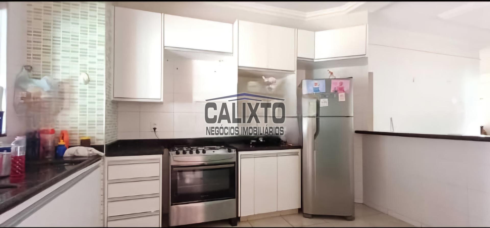 CASA BAIRRO ALTO UMUARAMA