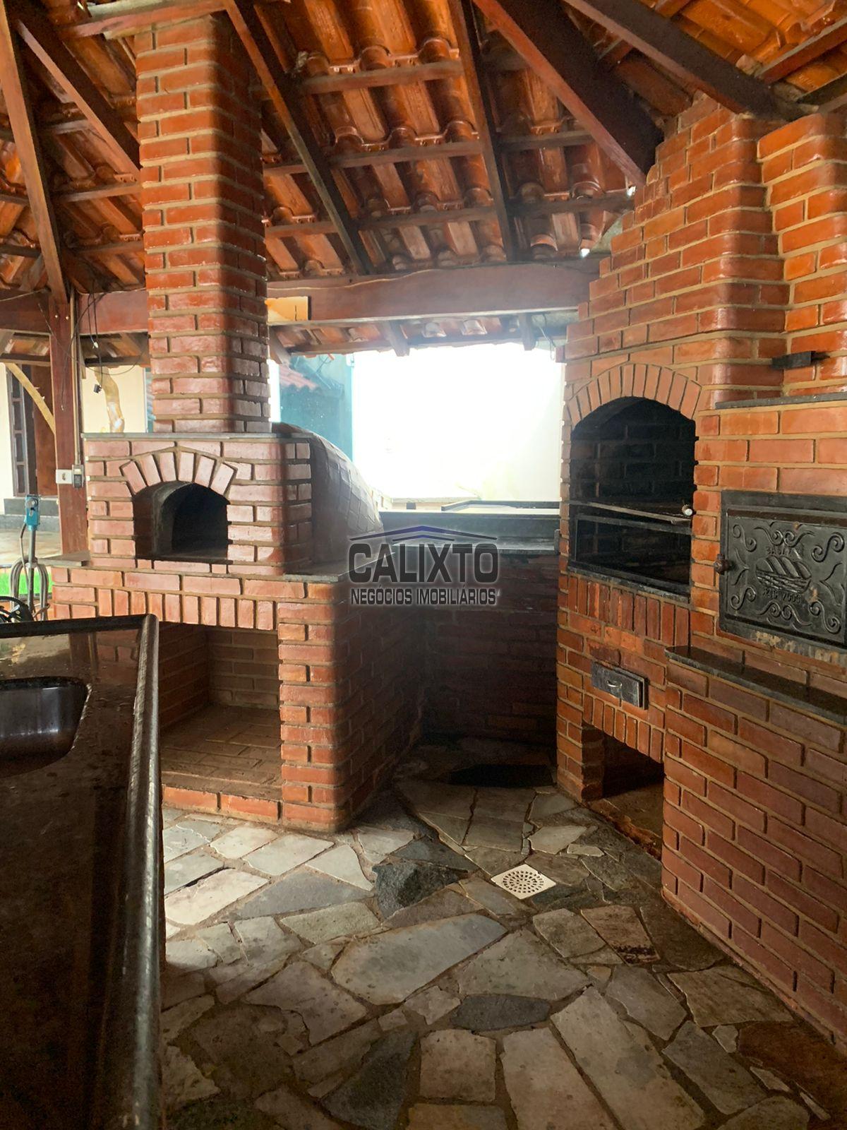 CASA BAIRRO MARTINS