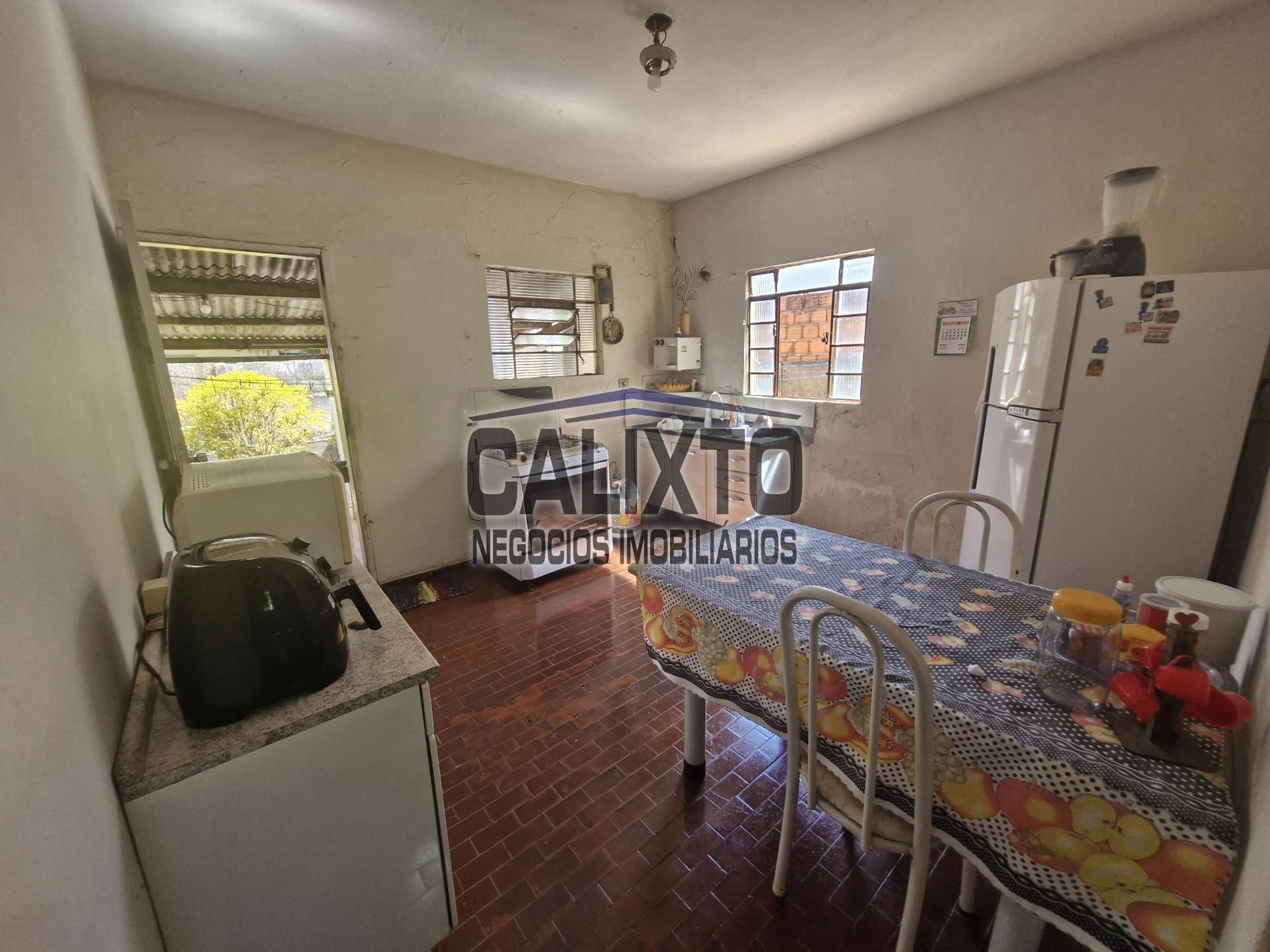 CASA BAIRRO OSVALDO REZENDE