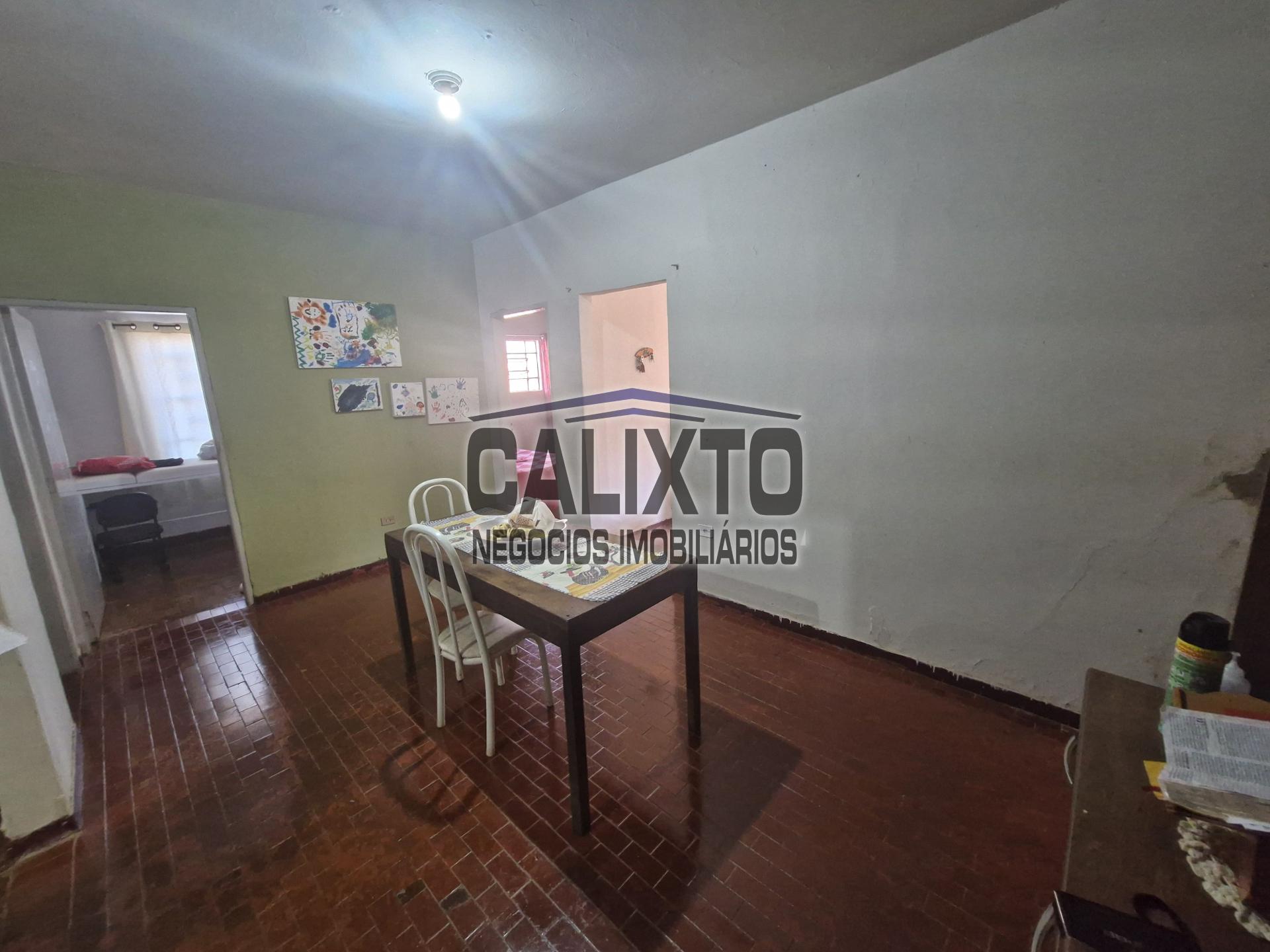 CASA BAIRRO OSVALDO REZENDE