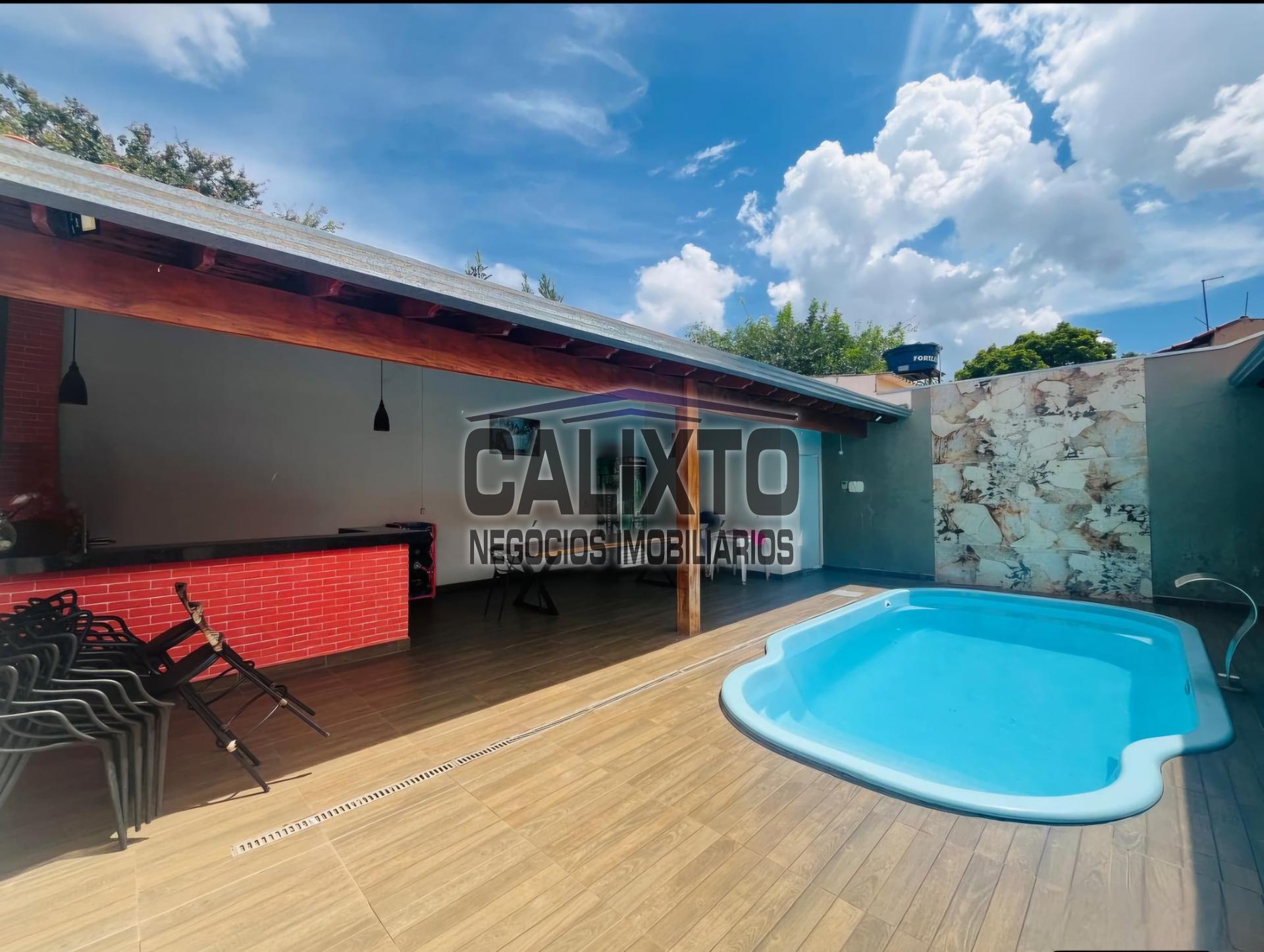 CASA BAIRRO JARDIM BRASILIA