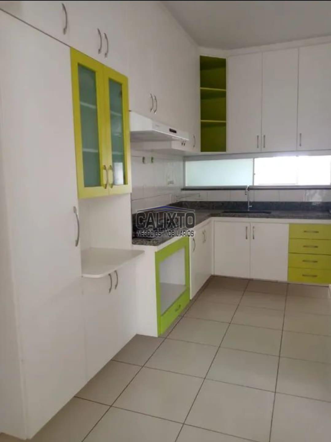 APARTAMENTO BAIRRO ROOSEVELT