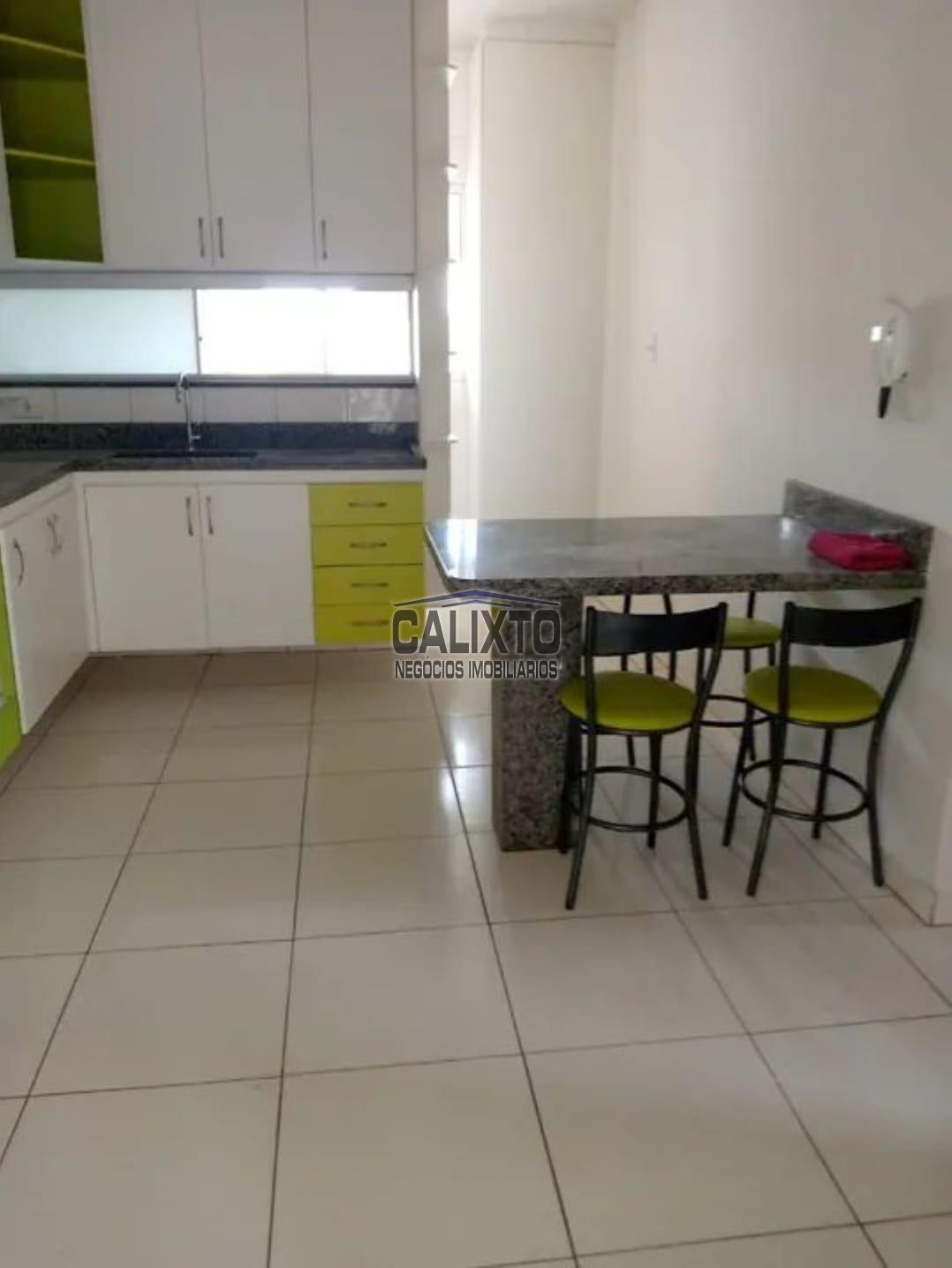 APARTAMENTO BAIRRO ROOSEVELT
