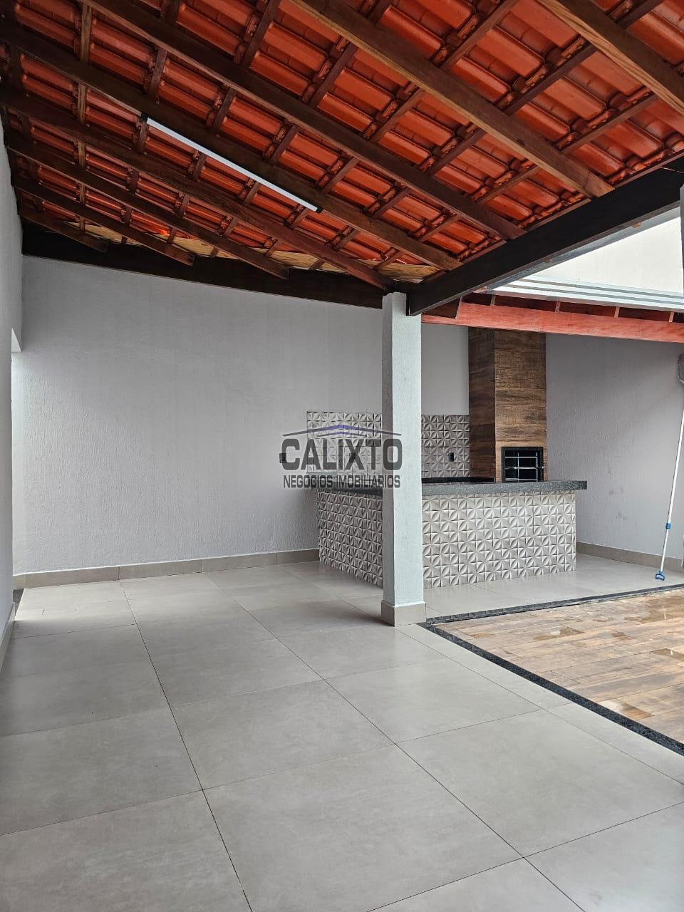 CASA BAIRRO JARDIM BRASILIA