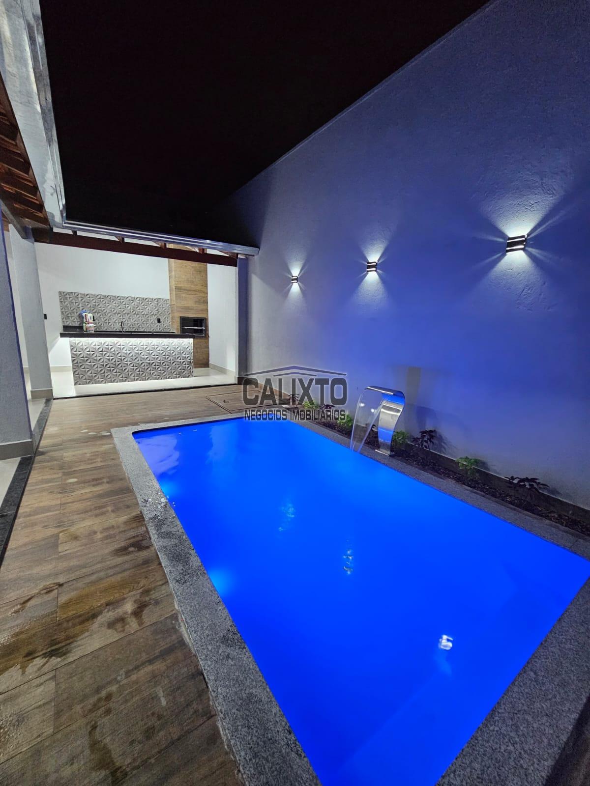 CASA BAIRRO JARDIM BRASILIA