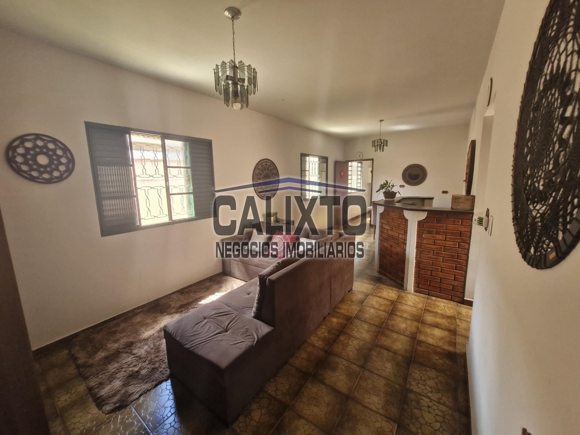 CASA BAIRRO MARTINS