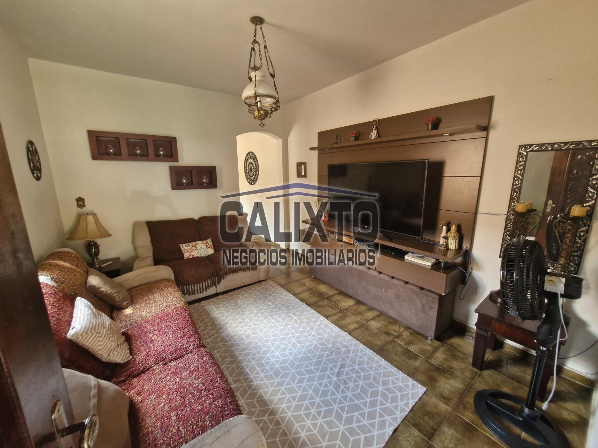 CASA BAIRRO MARTINS