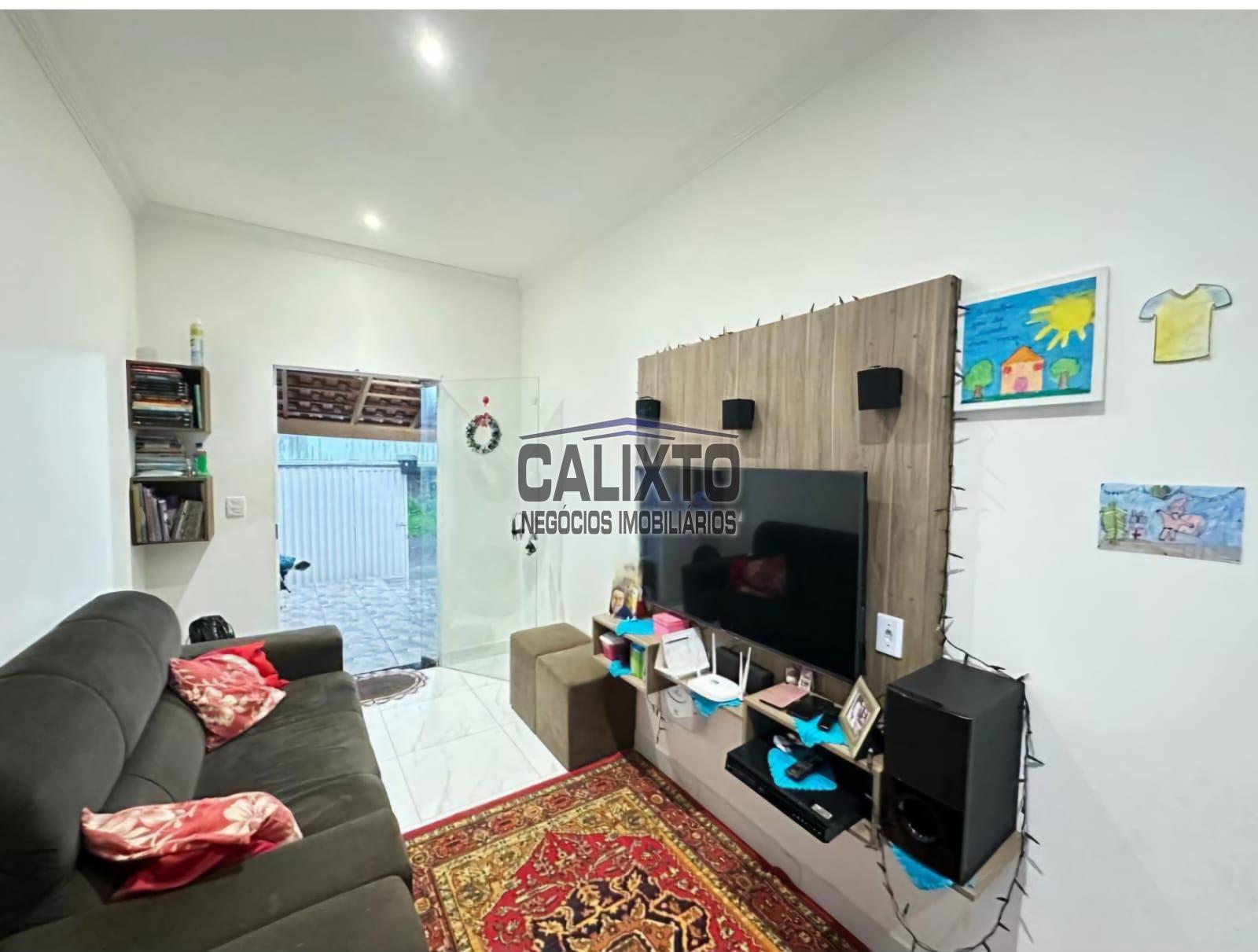 CASA BAIRRO DONA ZULMIRA