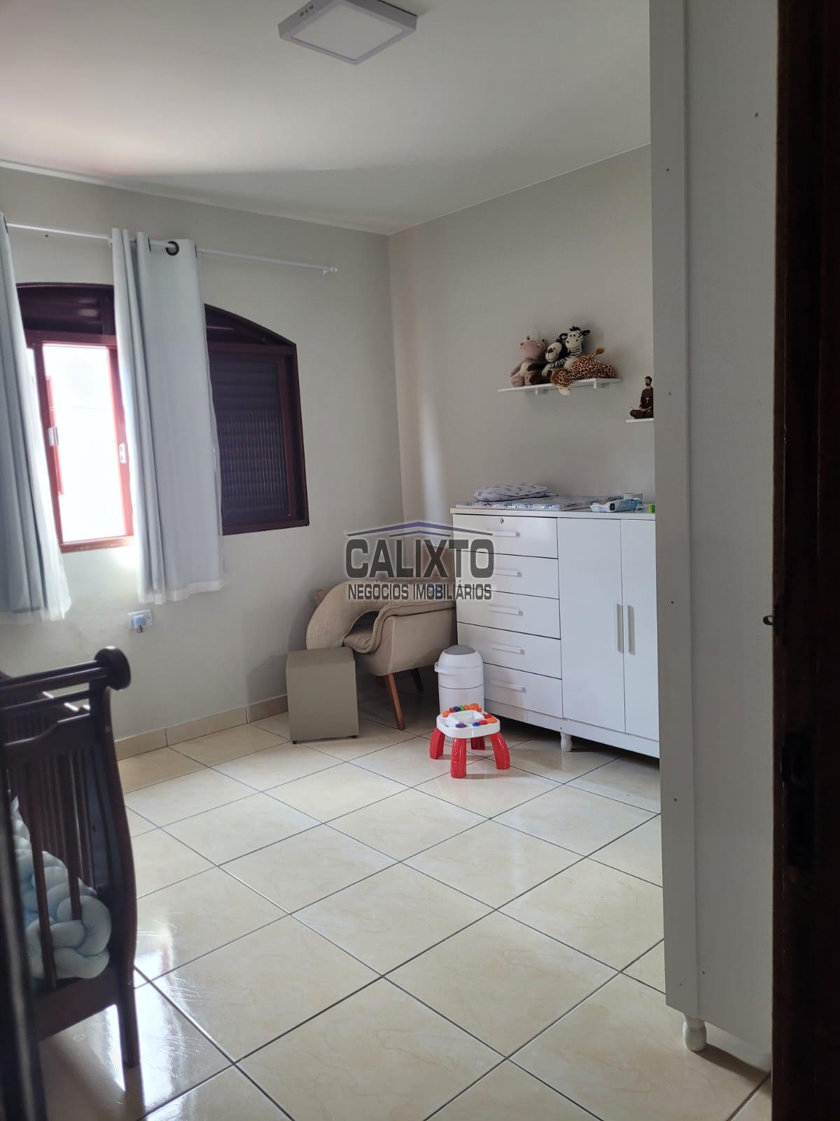 CASA BAIRRO CUSTODIO PEREIRA