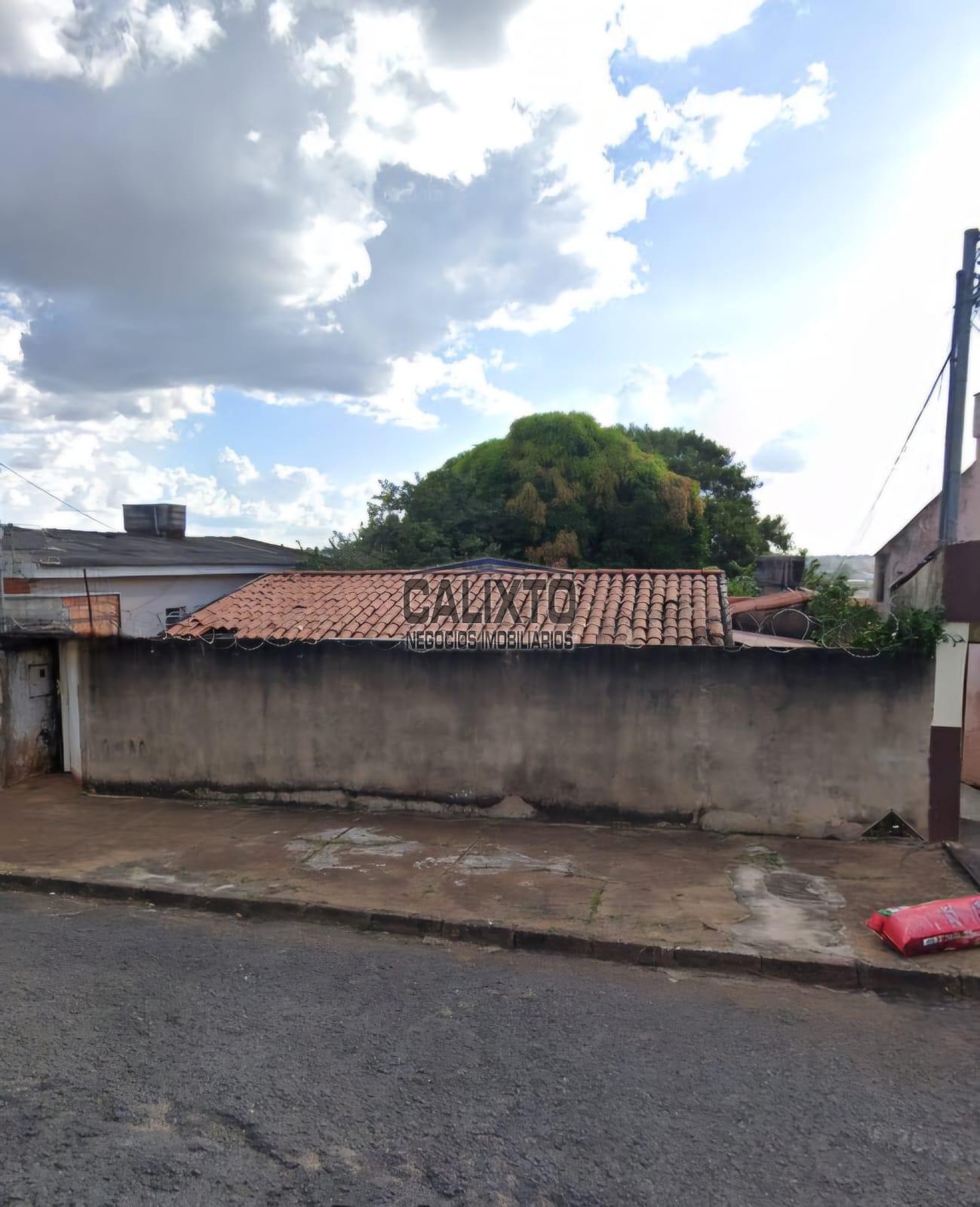 TERRENO BAIRRO DANIEL FONSECA