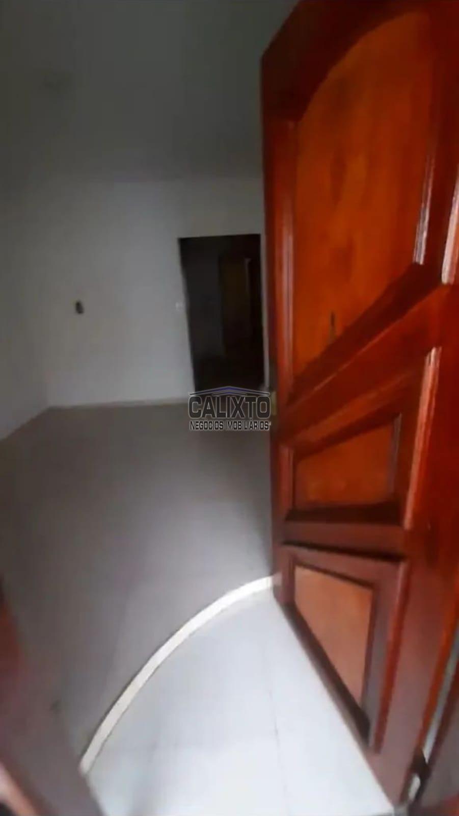CASA BAIRRO DANIEL FONSECA