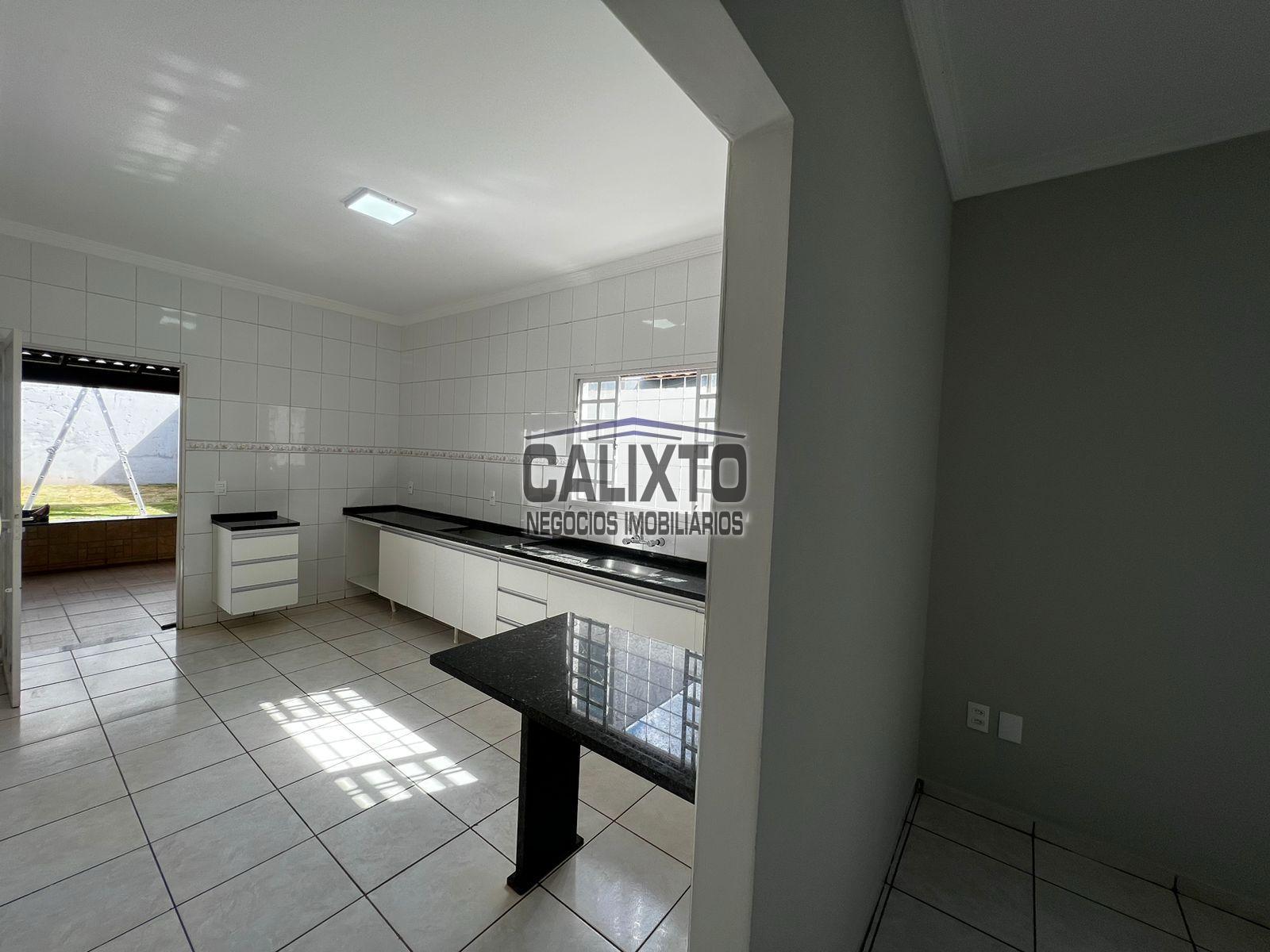 CASA BAIRRO JARDIM BRASILIA