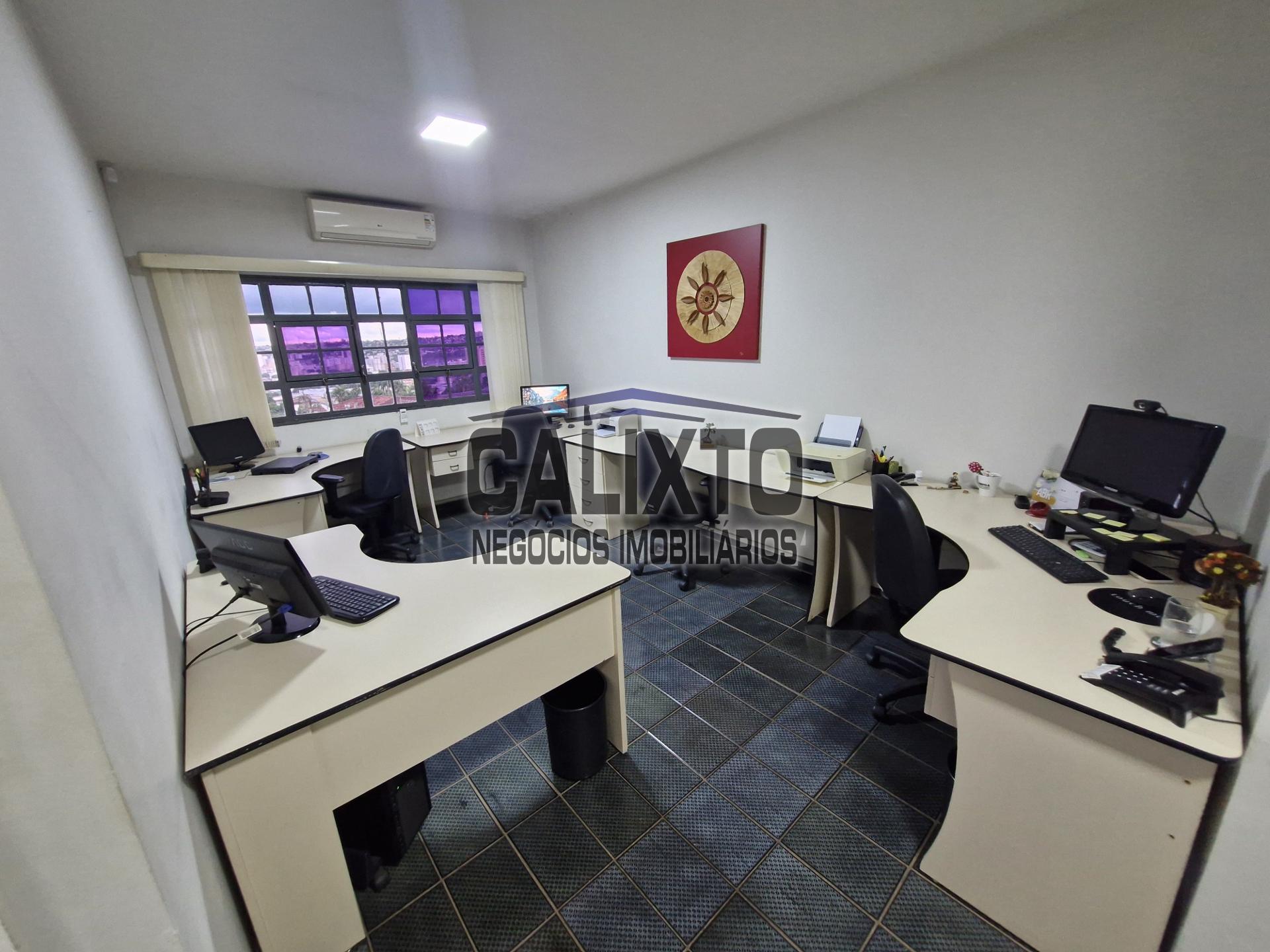 CASA COMERCIAL BAIRRO FUNDINHO