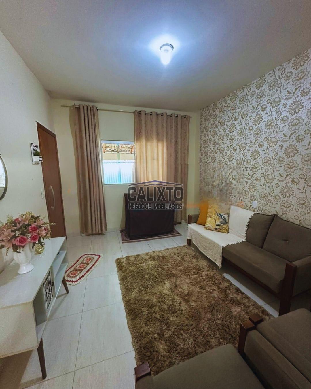 CASA BAIRRO LARANJEIRAS