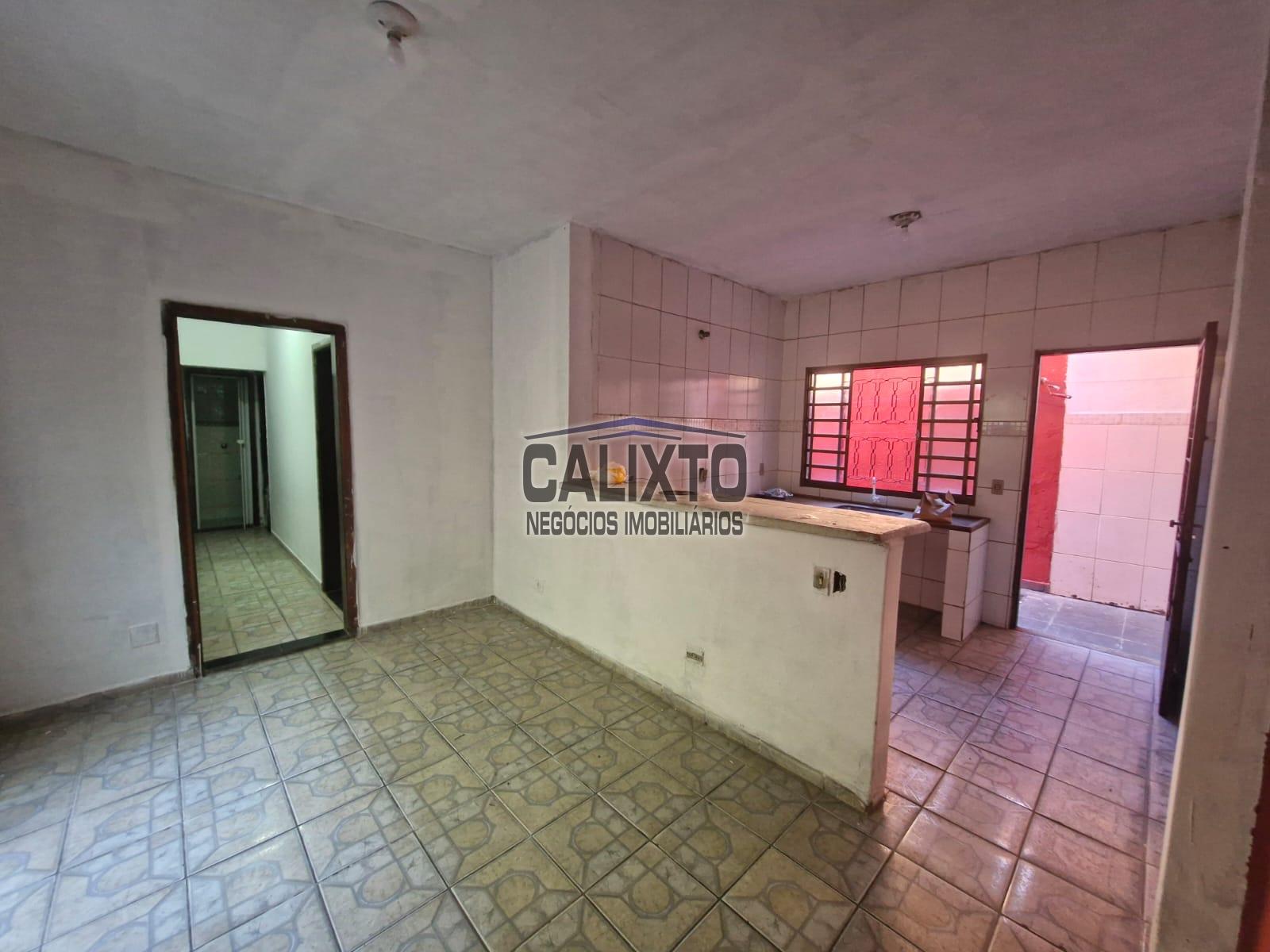 CASA BAIRRO JARDIM BRASILIA