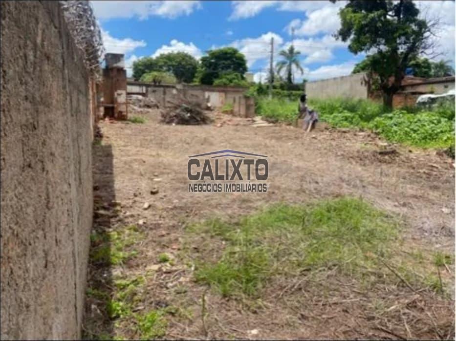 TERRENO BAIRRO CARAJAS