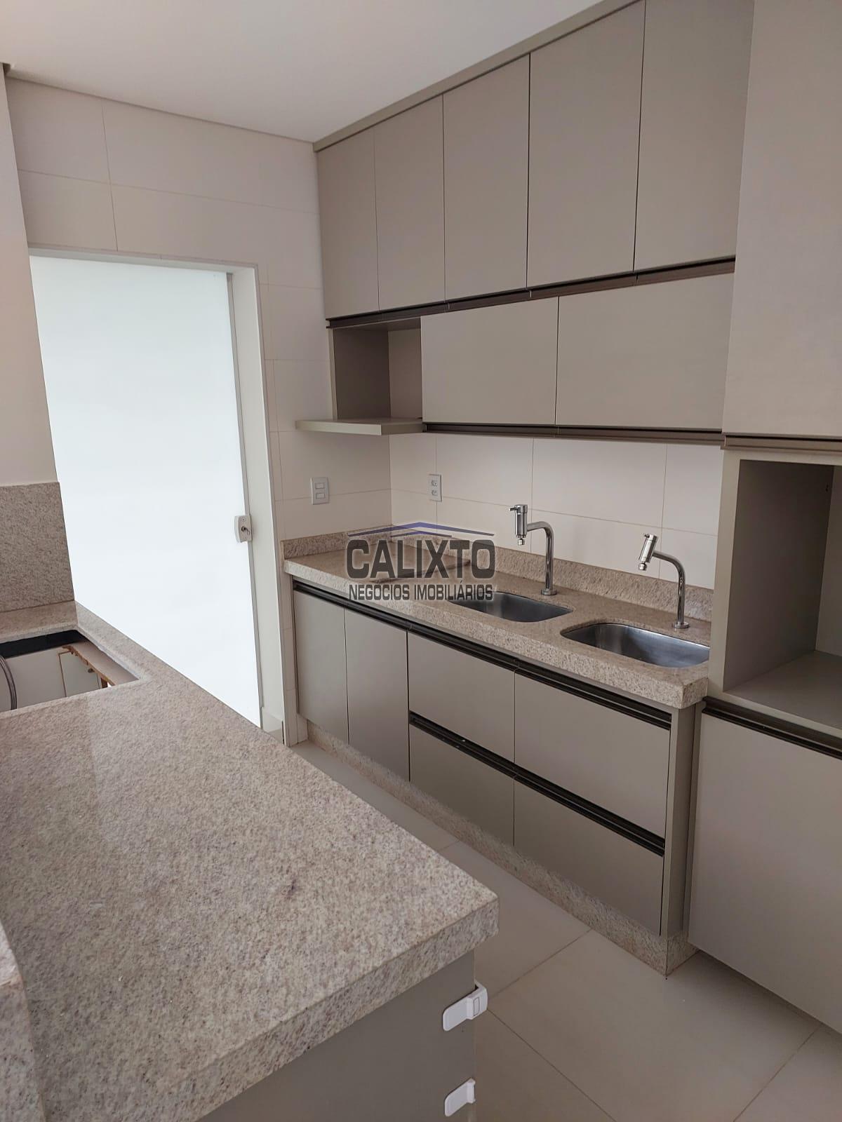 CASA CONDOMINIO VILLAGE PARADISO I