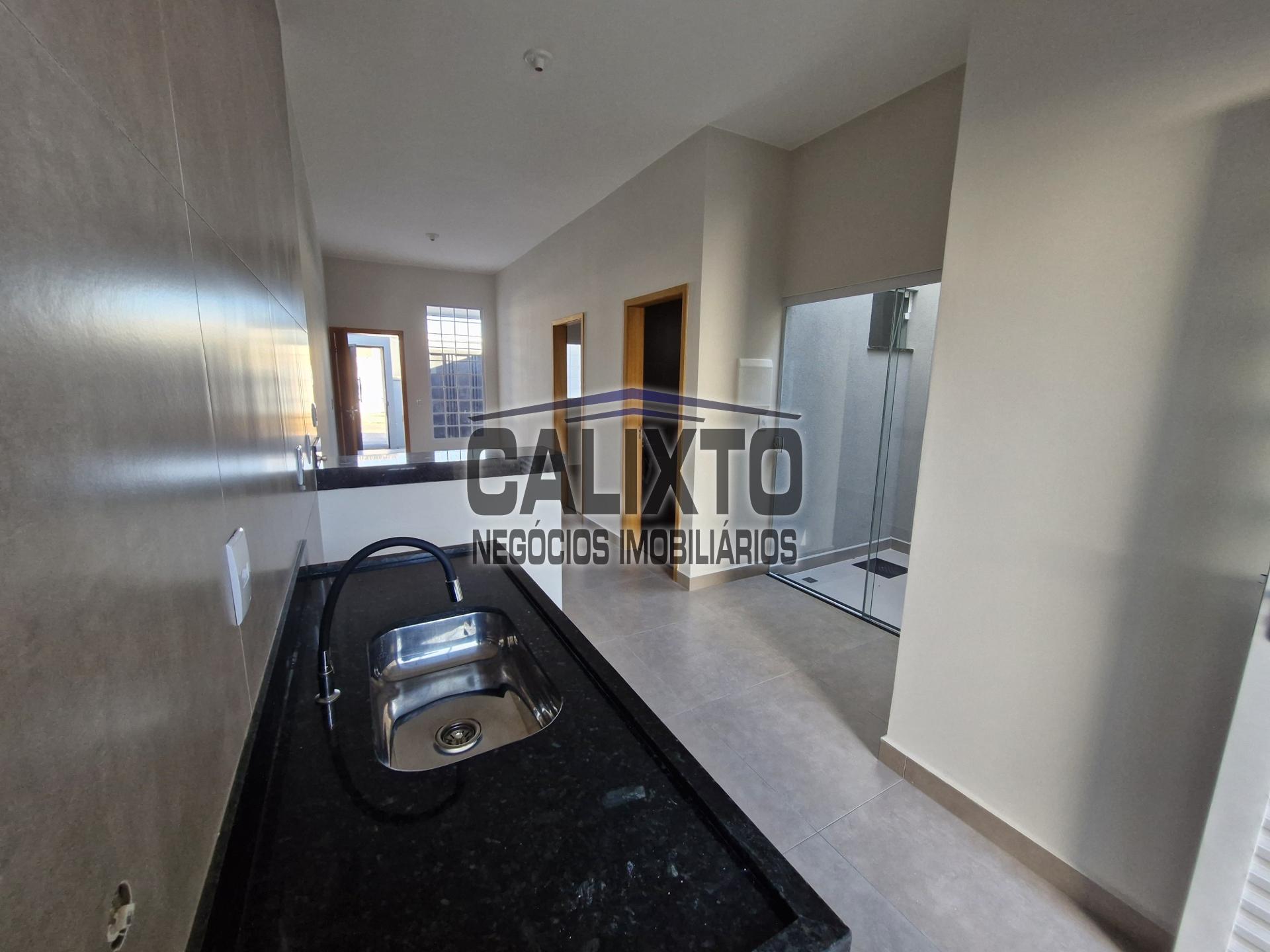 CASA BAIRRO NEW GOLDEN VILLE