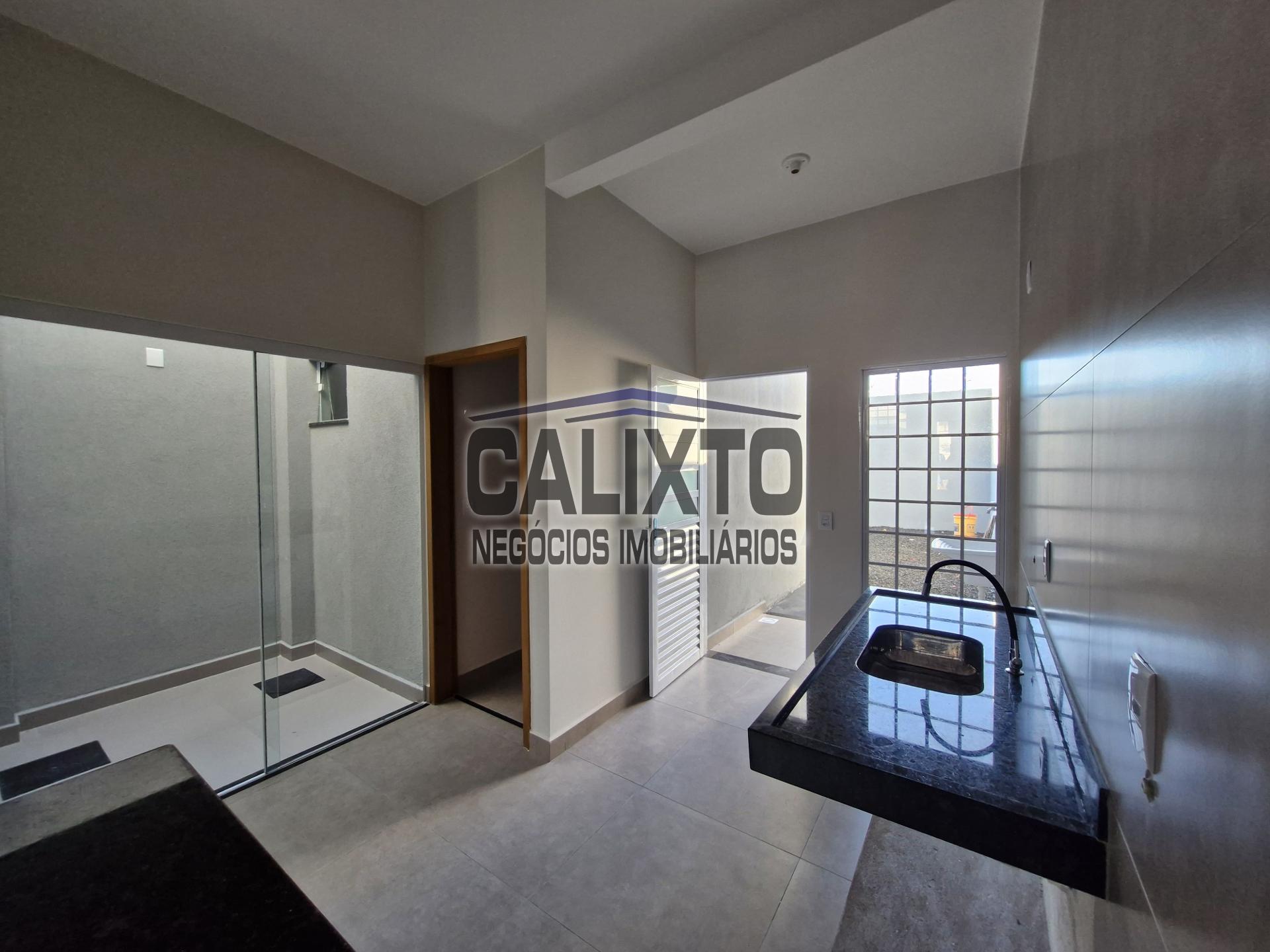 CASA BAIRRO NEW GOLDEN VILLE