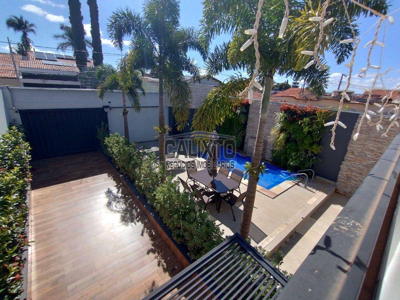 CASA BAIRRO CIDADE JARDIM