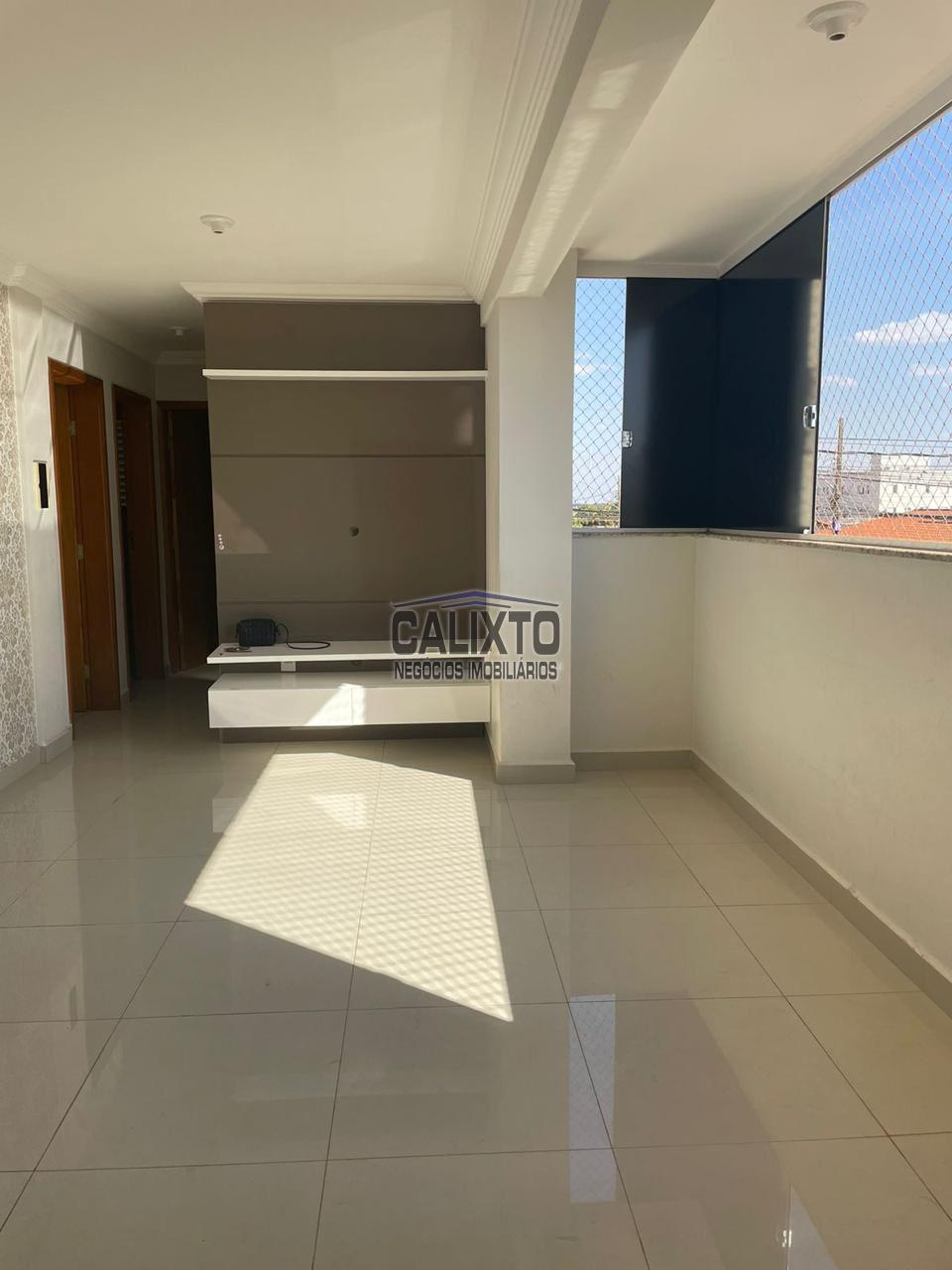 APARTAMENTO BAIRRO SEGISMUNDO PEREIRA