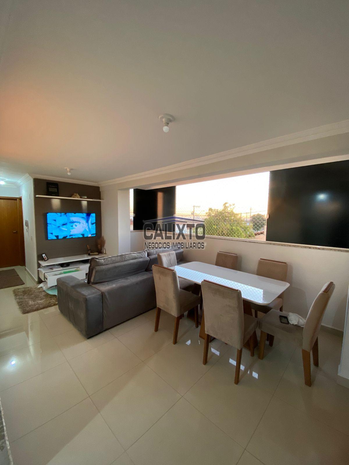 APARTAMENTO BAIRRO SEGISMUNDO PEREIRA