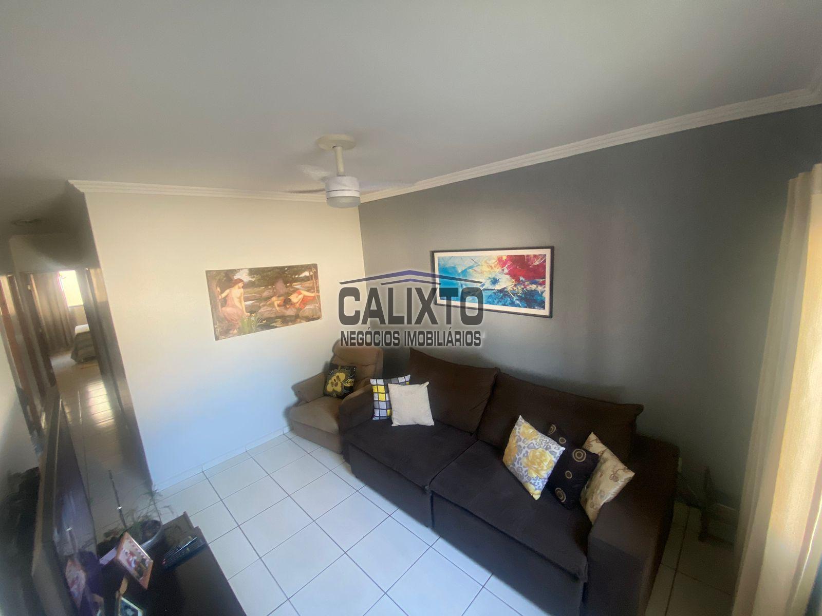 CASA EM CONDOMINIO BAIRRO MINAS GERAIS