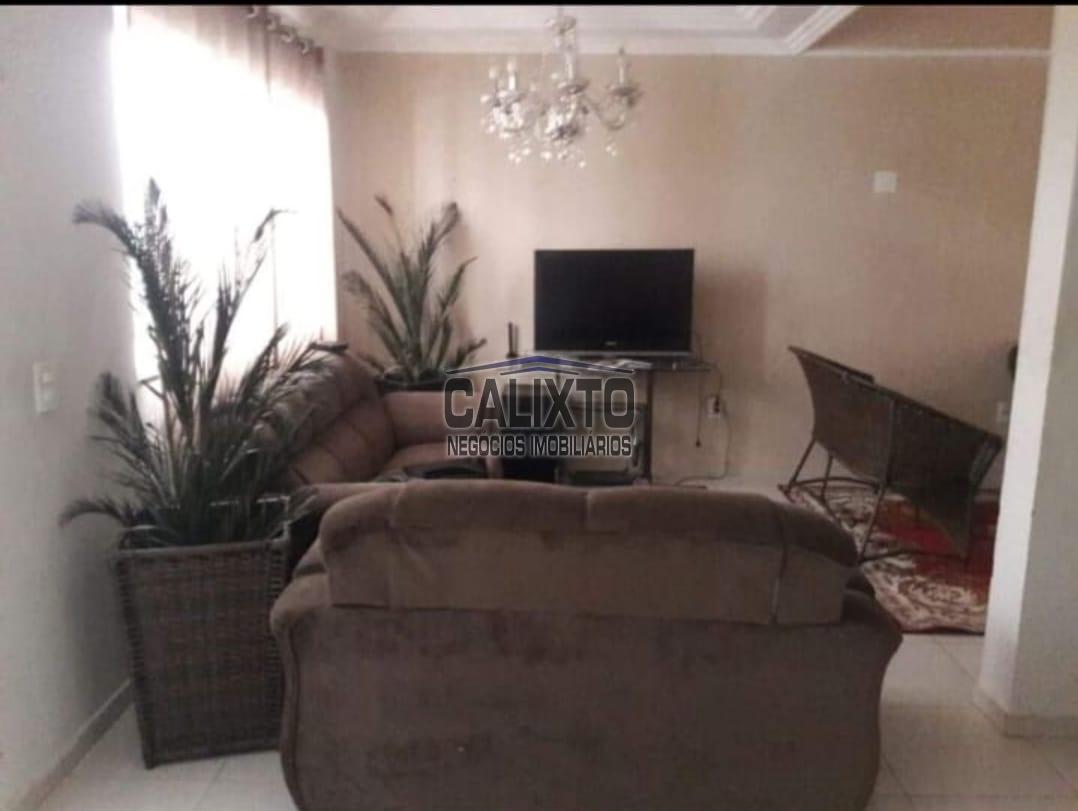 SOBRADO BAIRRO JARDIM PATRICIA