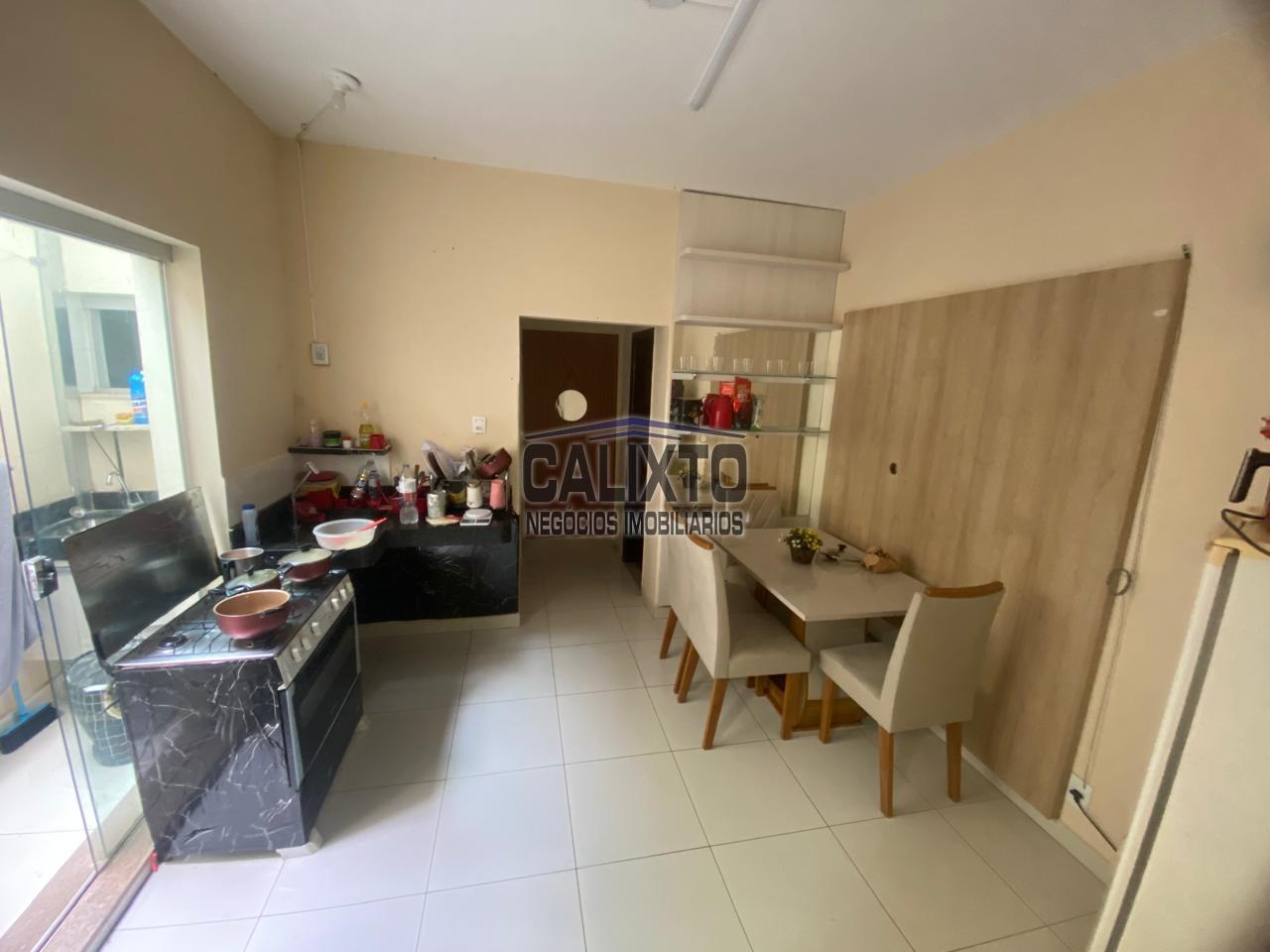 APARTAMENTO BAIRRO MARTINS