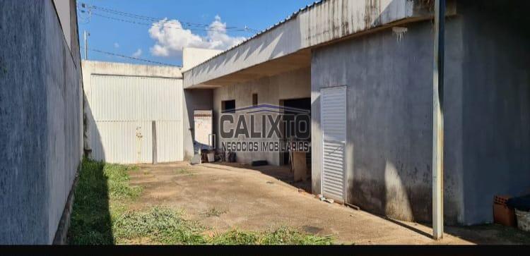 BARRACAO BAIRRO LAGOINHA