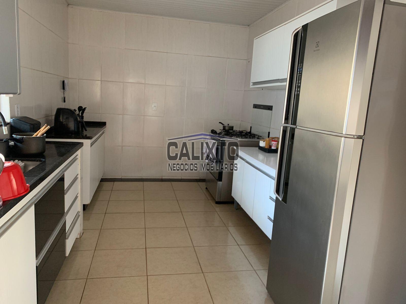 CASA BAIRRO MARAVILHA