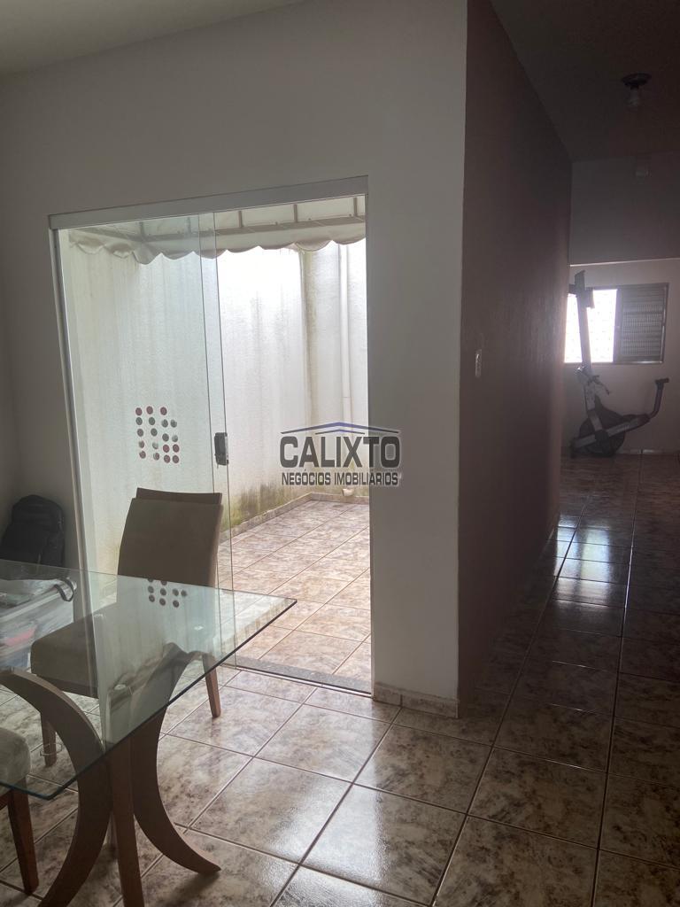 CASA BAIRRO TIBERY