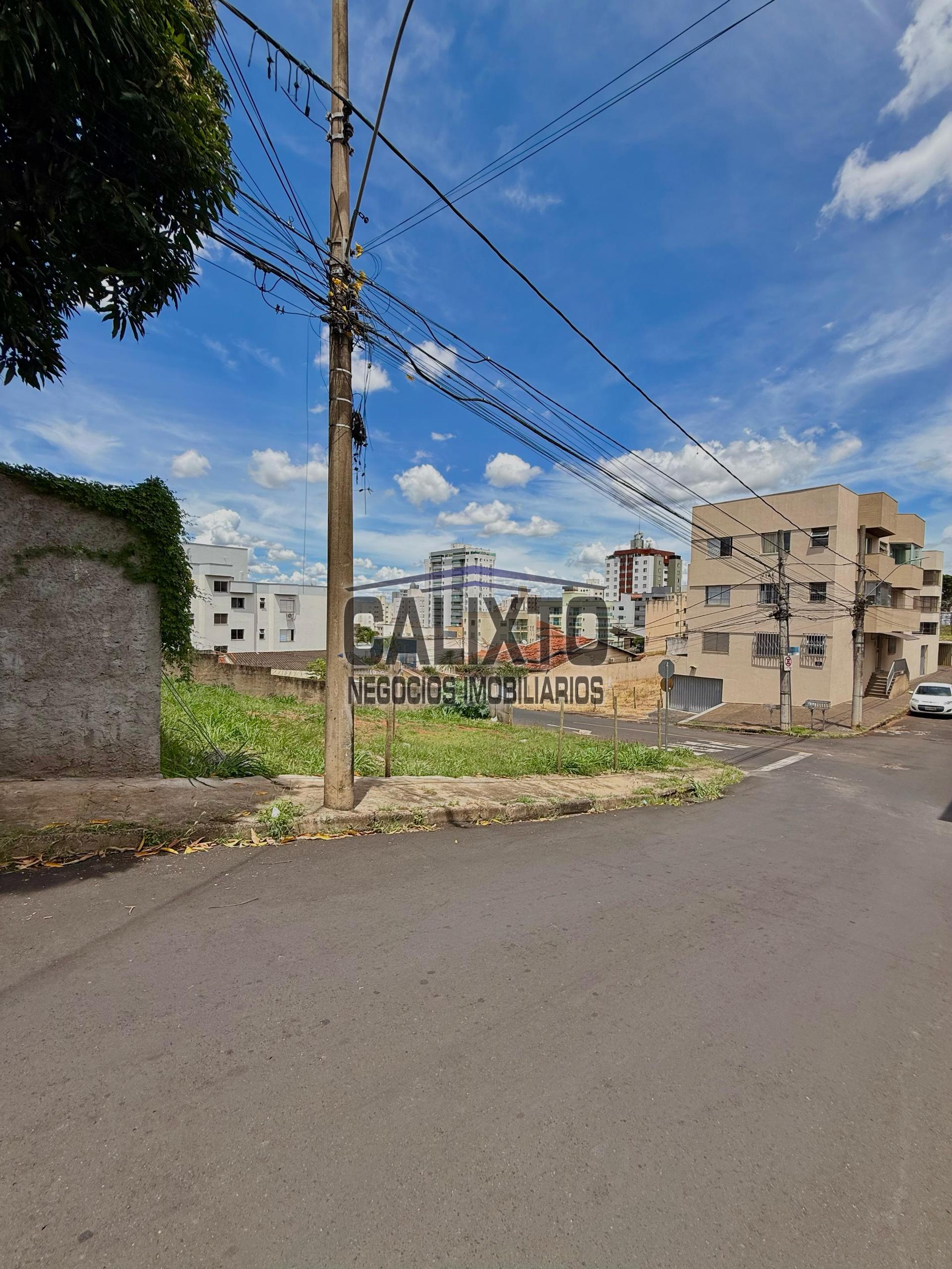 TERRENO BAIRRO TABAJARAS