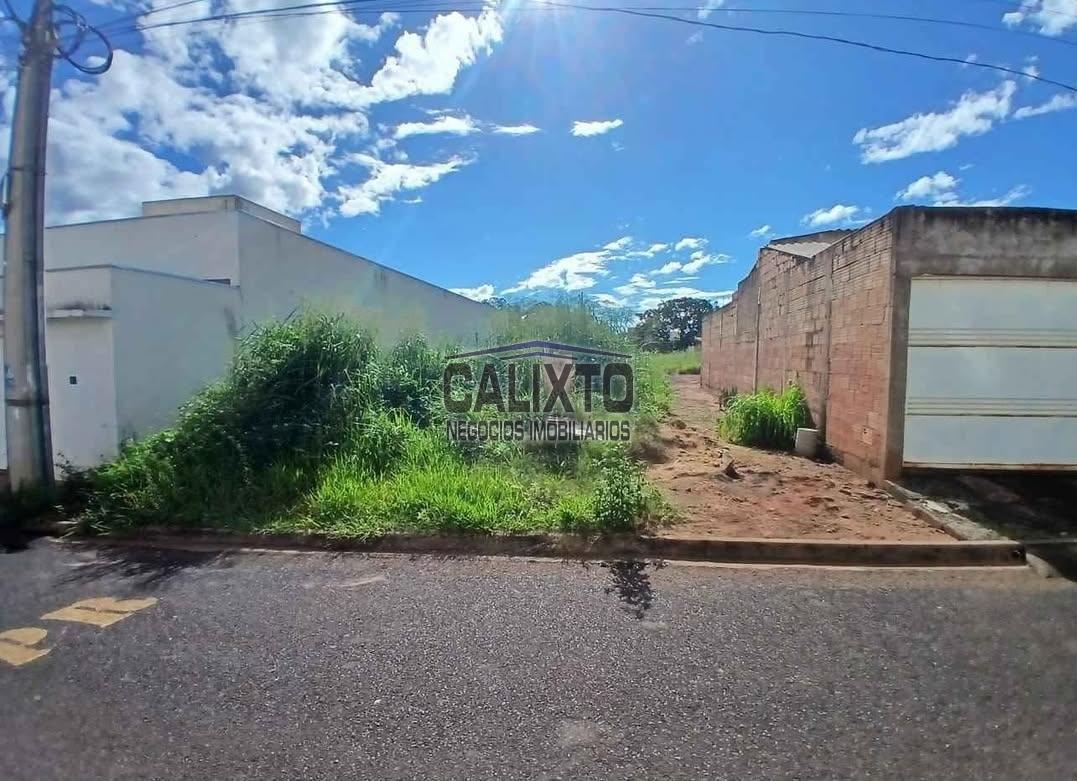 TERRENO BAIRRO JARDIM HOLANDA