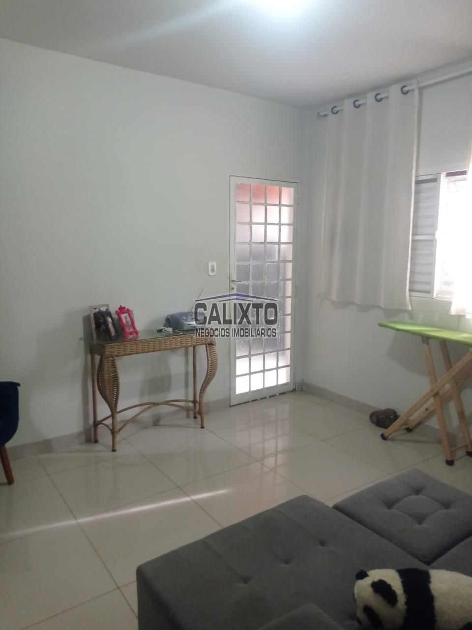 CASA BAIRRO MARAVILHA
