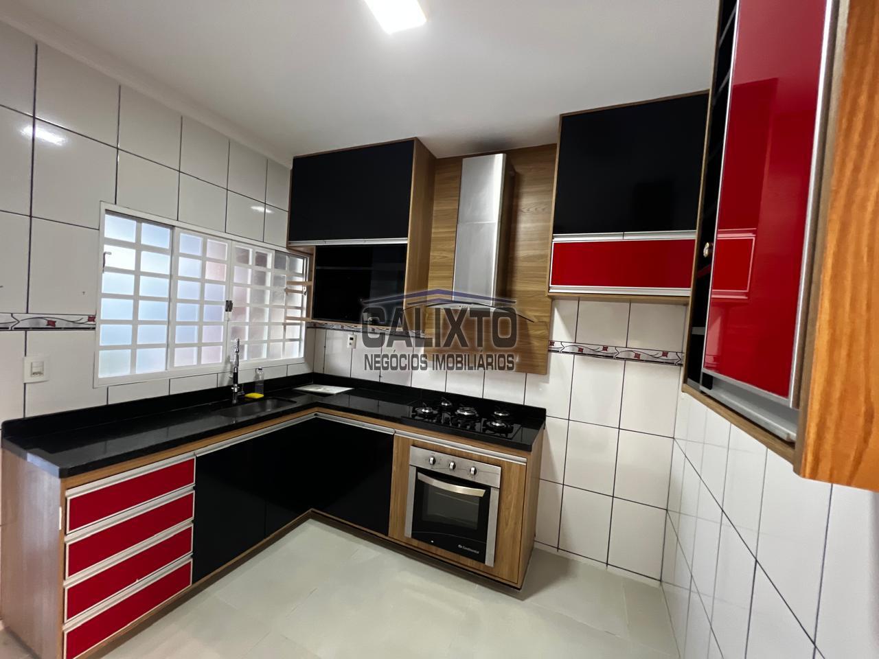 CASA BAIRRO MARTINS