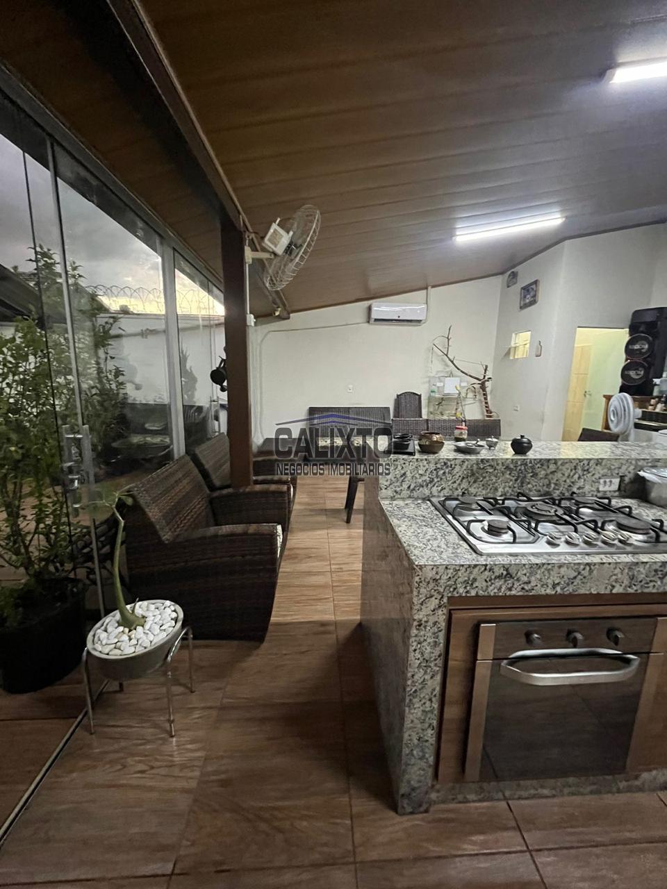 CASA BAIRRO MONTE HEBRON