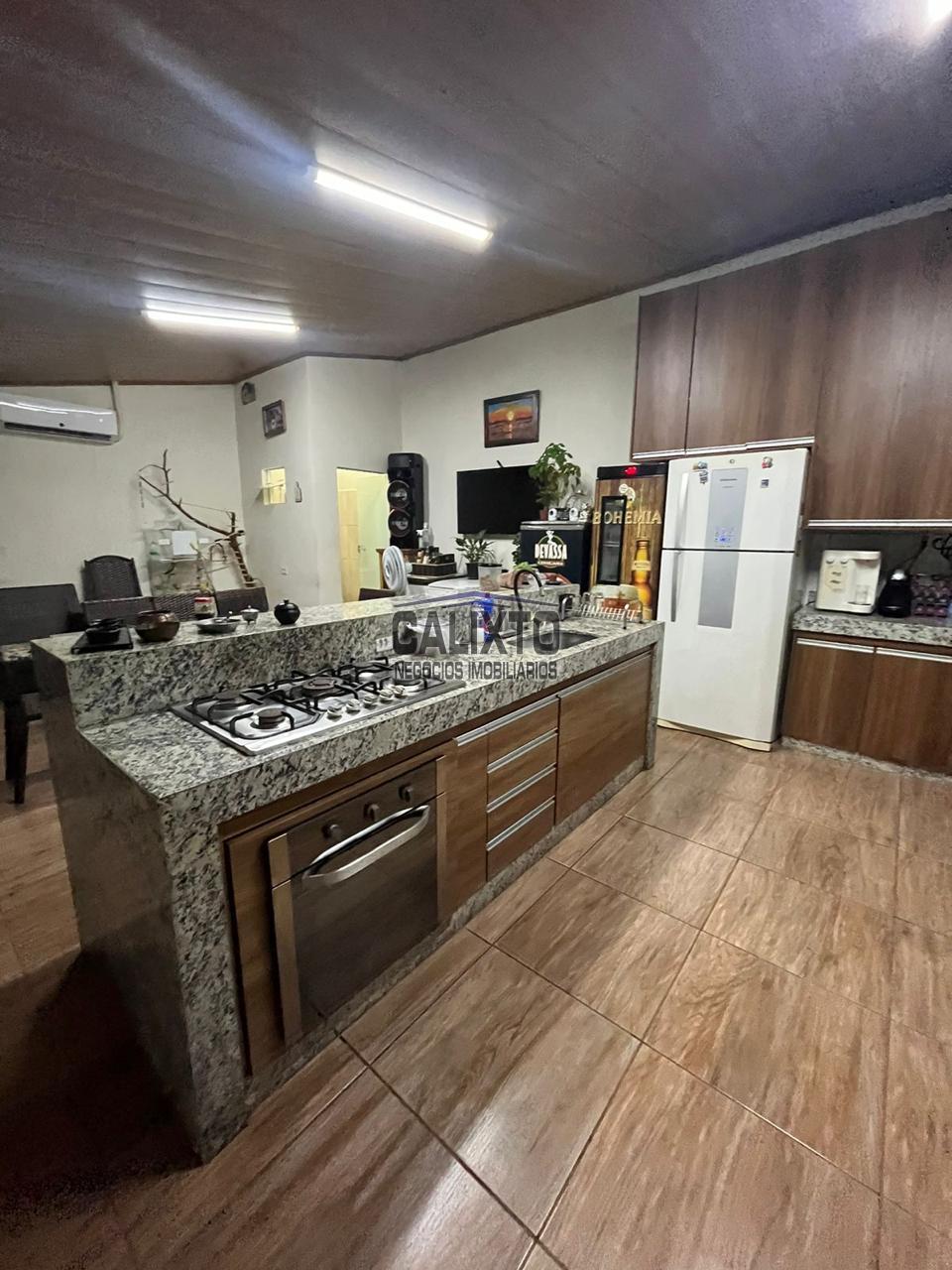 CASA BAIRRO MONTE HEBRON