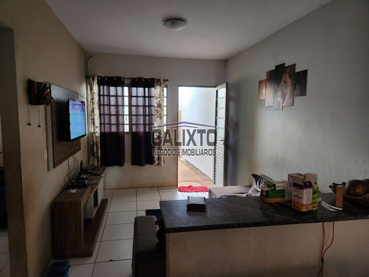 CASA BAIRRO CANAA