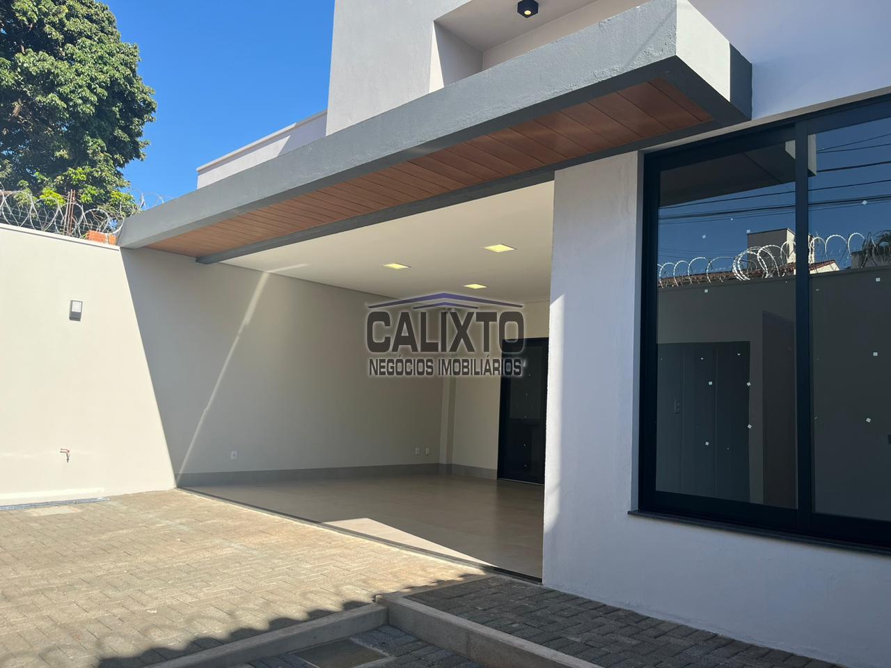 CASA BAIRRO VIGILATO PEREIRA