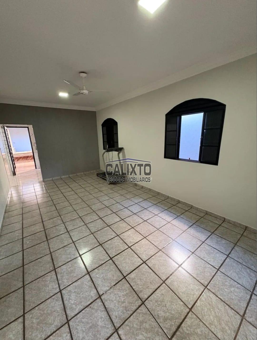 CASA BAIRRO SANTA LUZIA