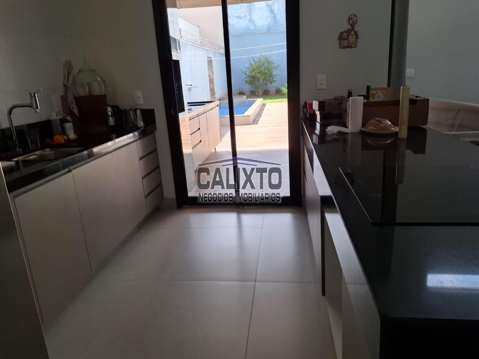CASA BAIRRO VIGILATO PEREIRA